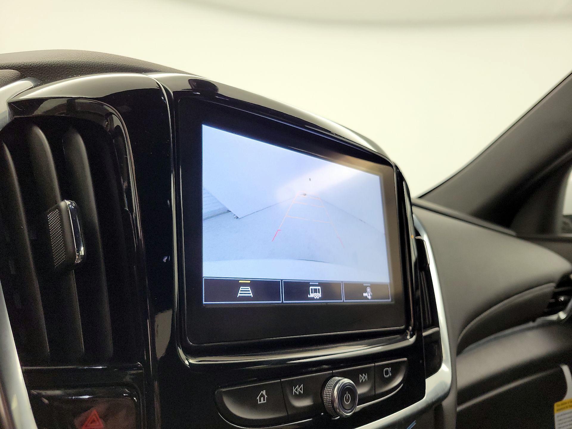 Thumbnail: 2023 Chevrolet Traverse - 14