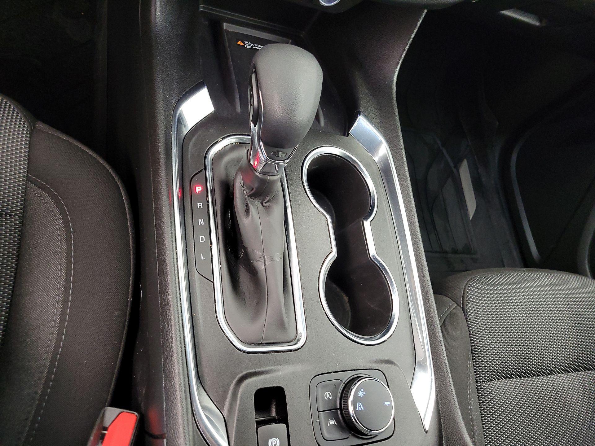 Thumbnail: 2023 Chevrolet Traverse - 17