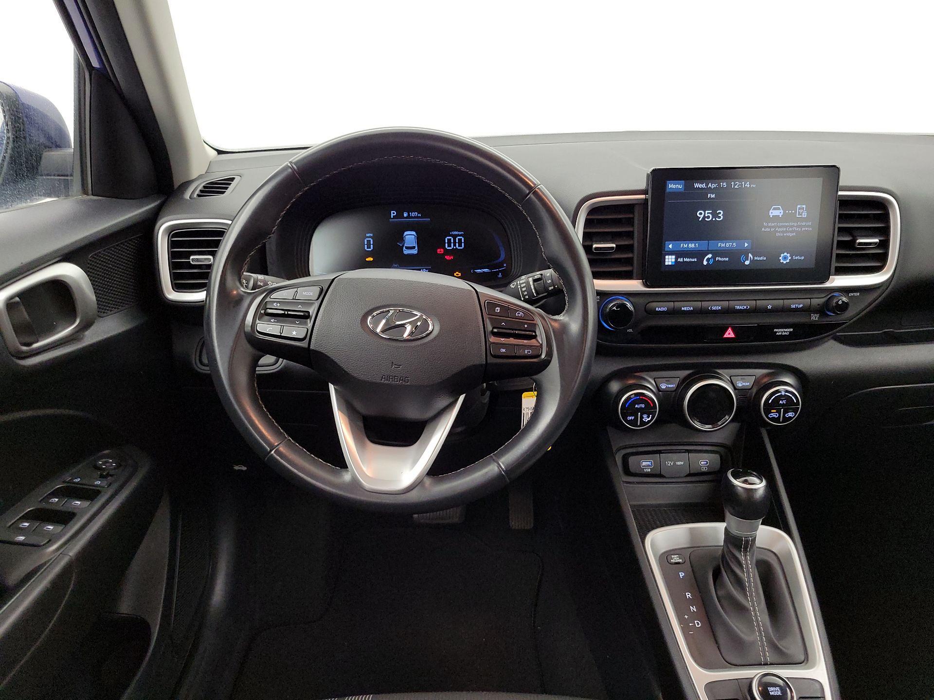 Thumbnail: 2023 Hyundai Venue - 10