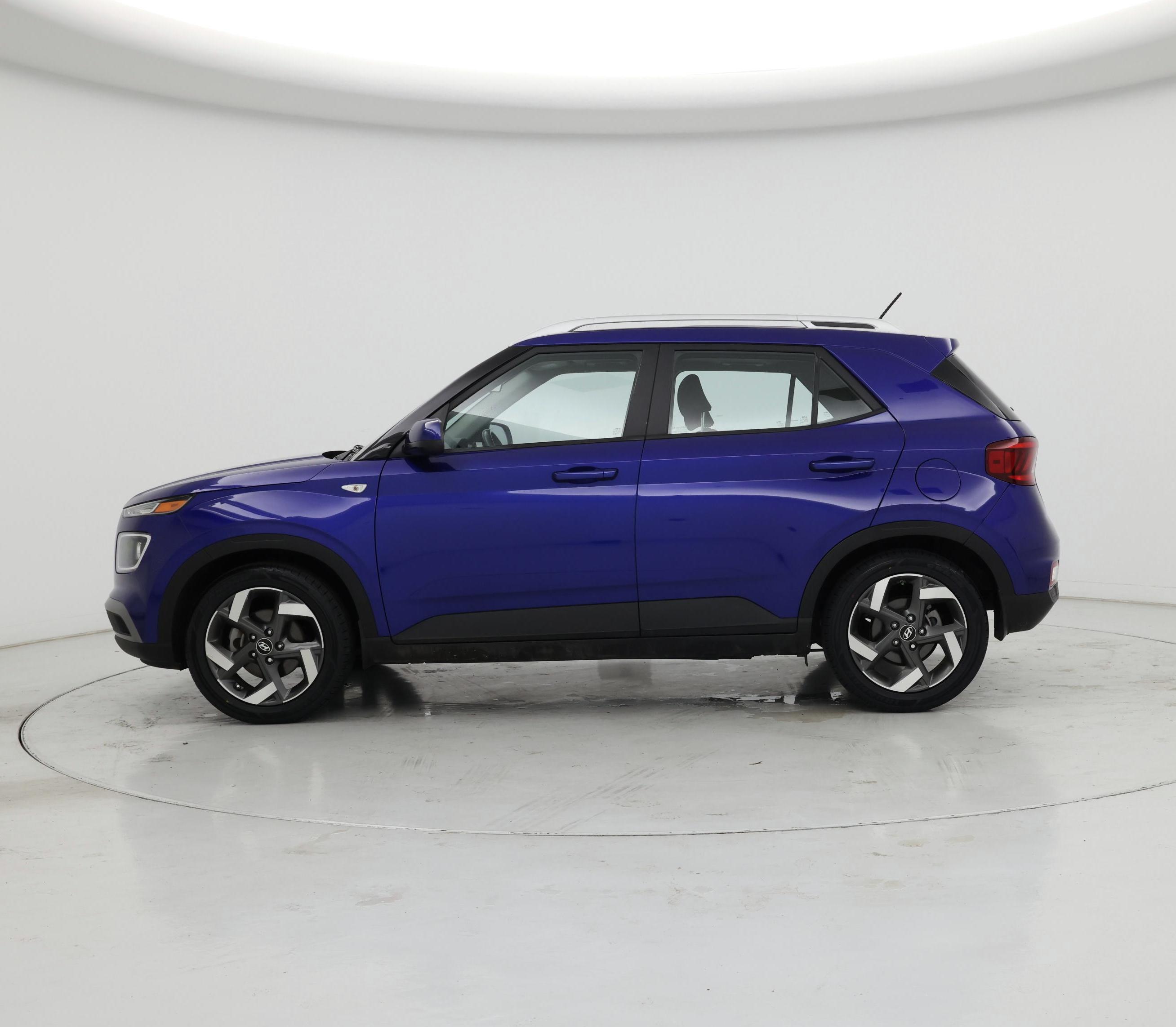 Thumbnail: 2023 Hyundai Venue - 3