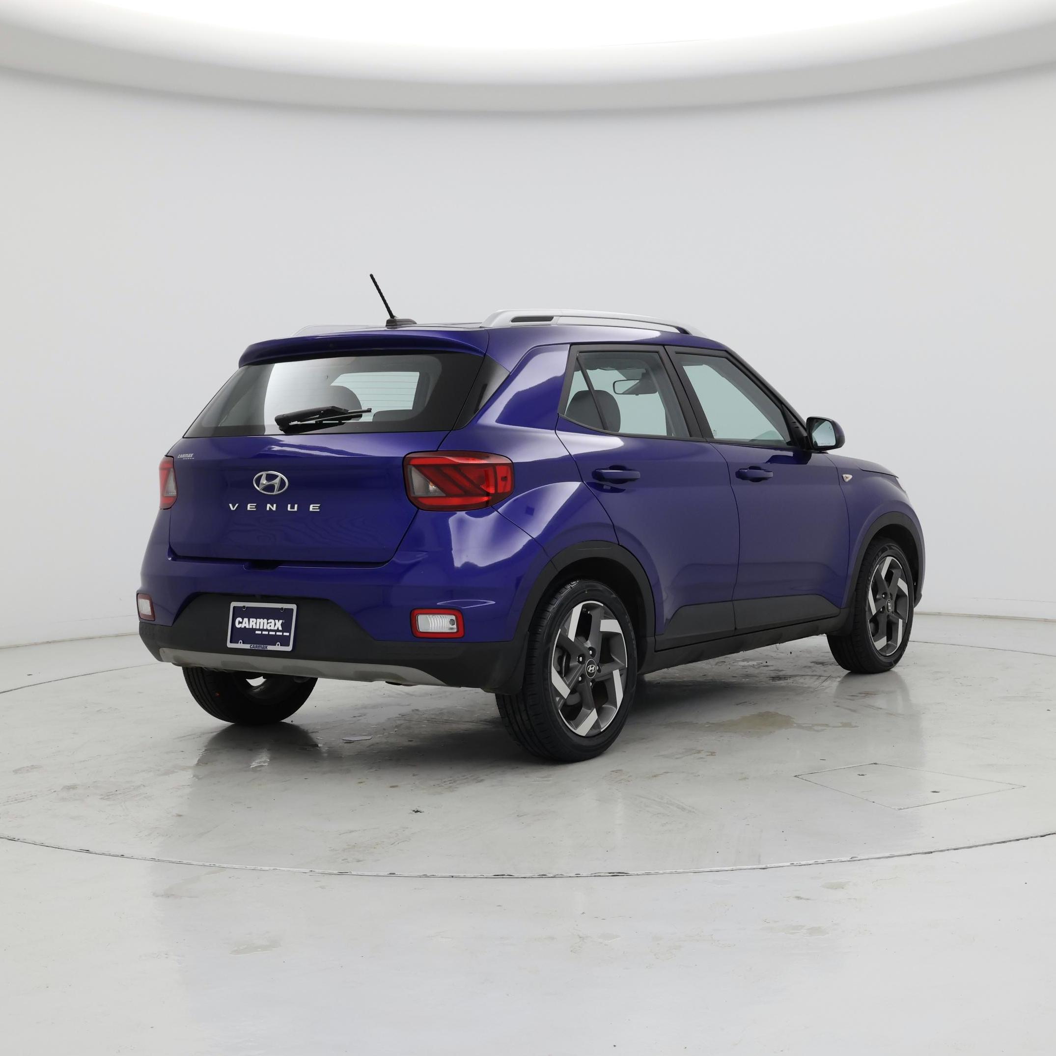 Thumbnail: 2023 Hyundai Venue - 8