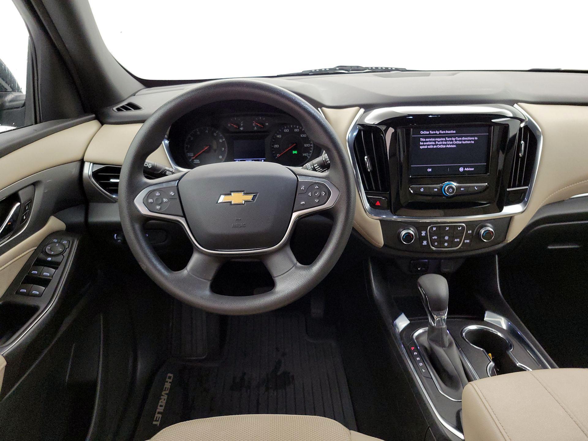 Thumbnail: 2023 Chevrolet Traverse - 10