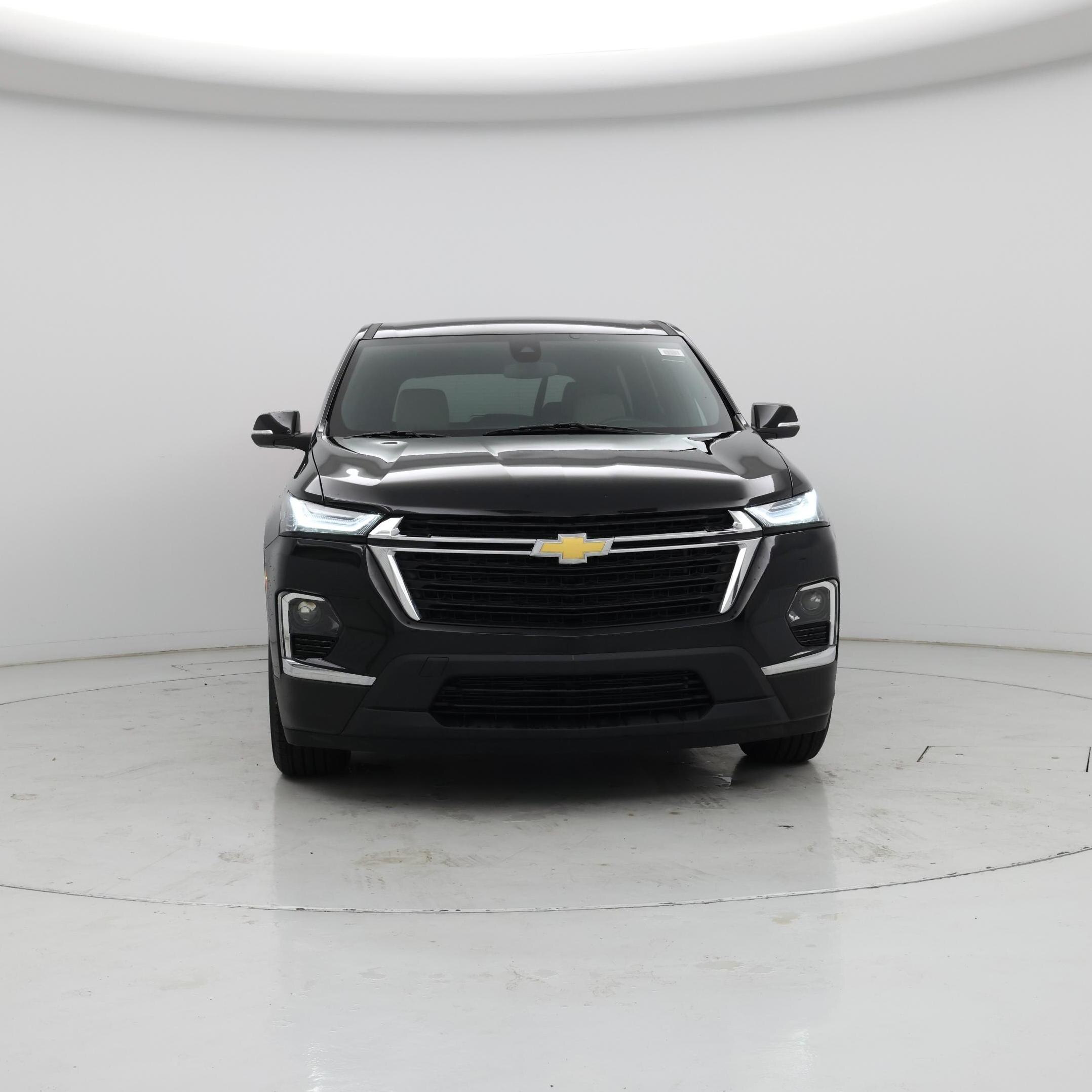 Thumbnail: 2023 Chevrolet Traverse - 5