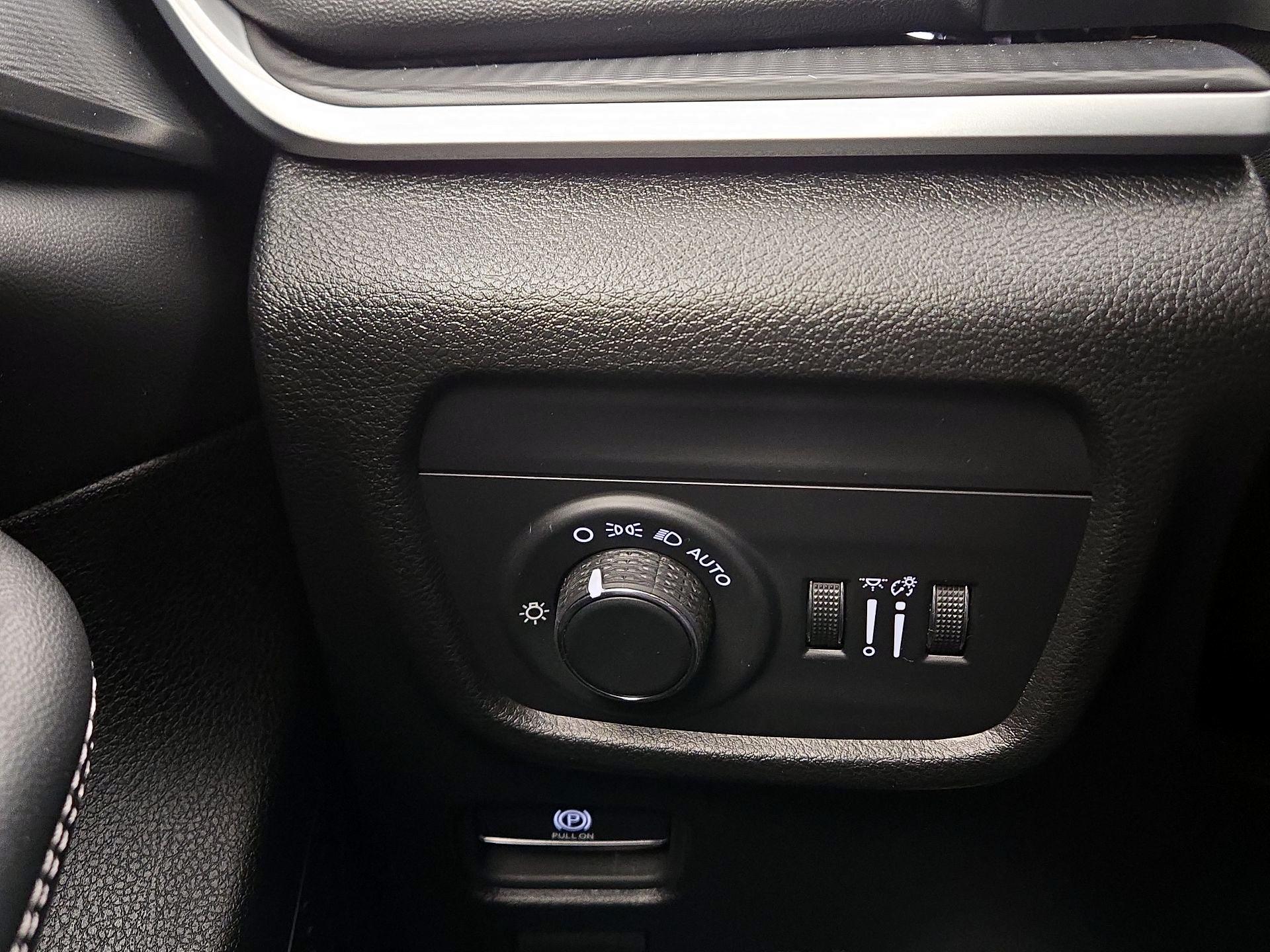 Thumbnail: 2024 Jeep Grand Cherokee - 13