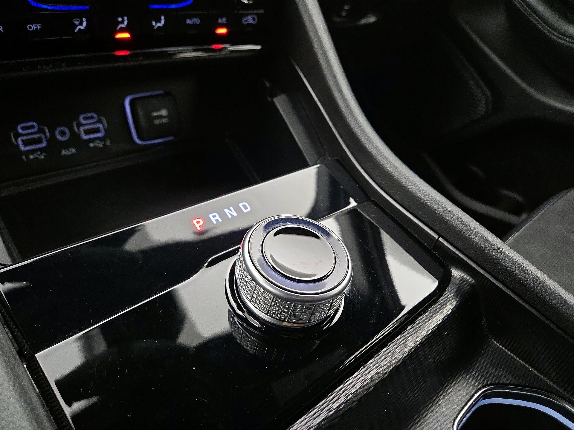 Thumbnail: 2024 Jeep Grand Cherokee - 17