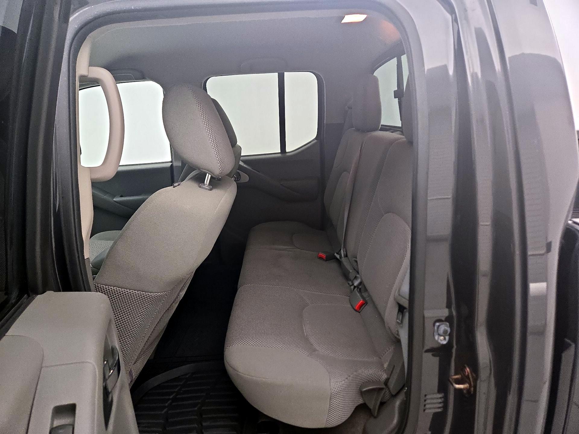 Thumbnail: 2014 Nissan Frontier - 18