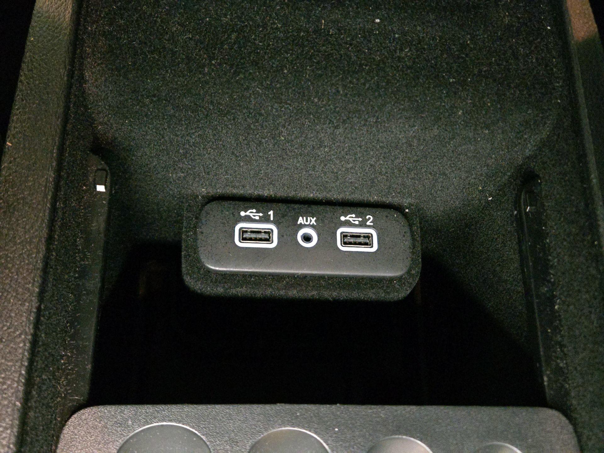 Thumbnail: 2023 Dodge Charger - 18