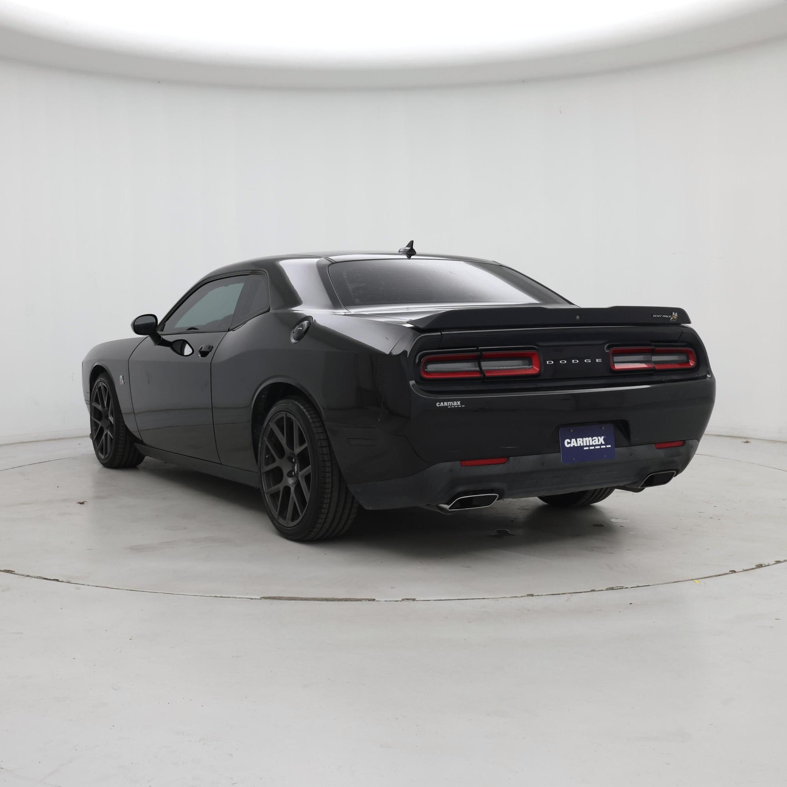 Thumbnail: 2019 Dodge Challenger - 2