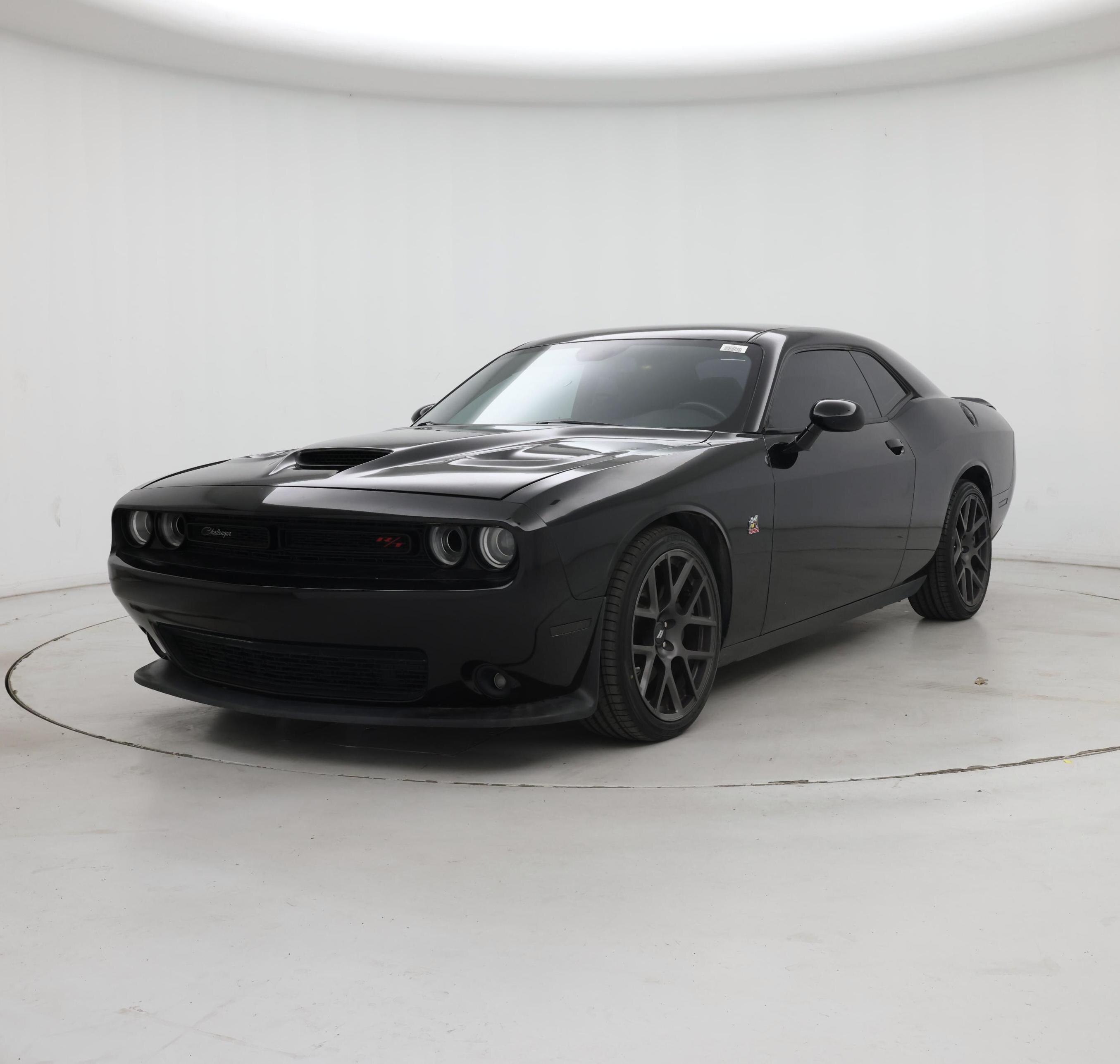 Thumbnail: 2019 Dodge Challenger - 4