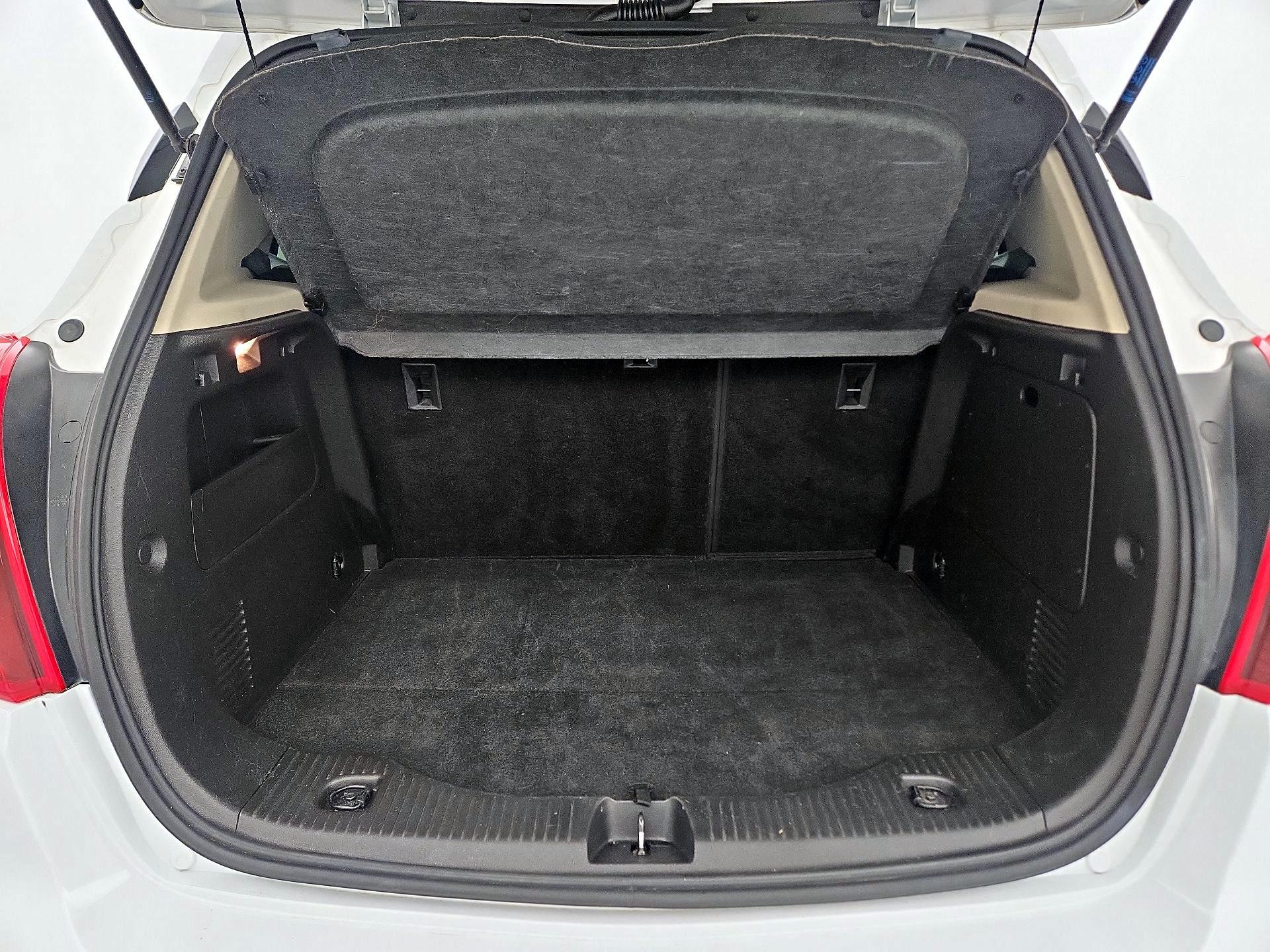 Thumbnail: 2020 Buick Encore - 20