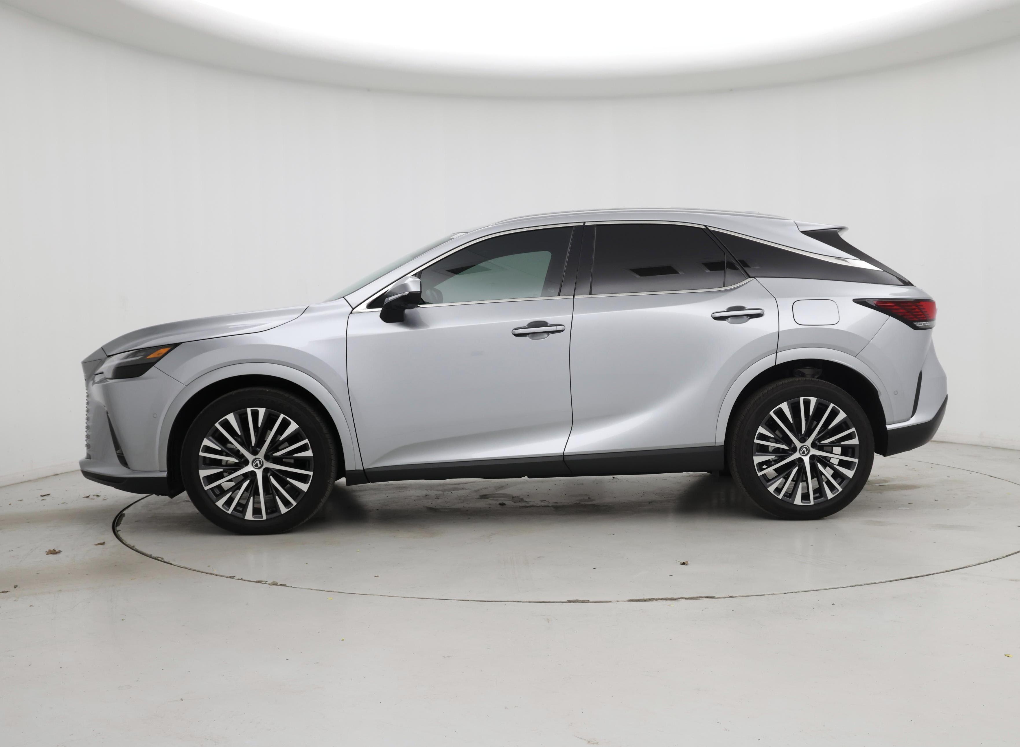 Thumbnail: 2024 Lexus RX - 3