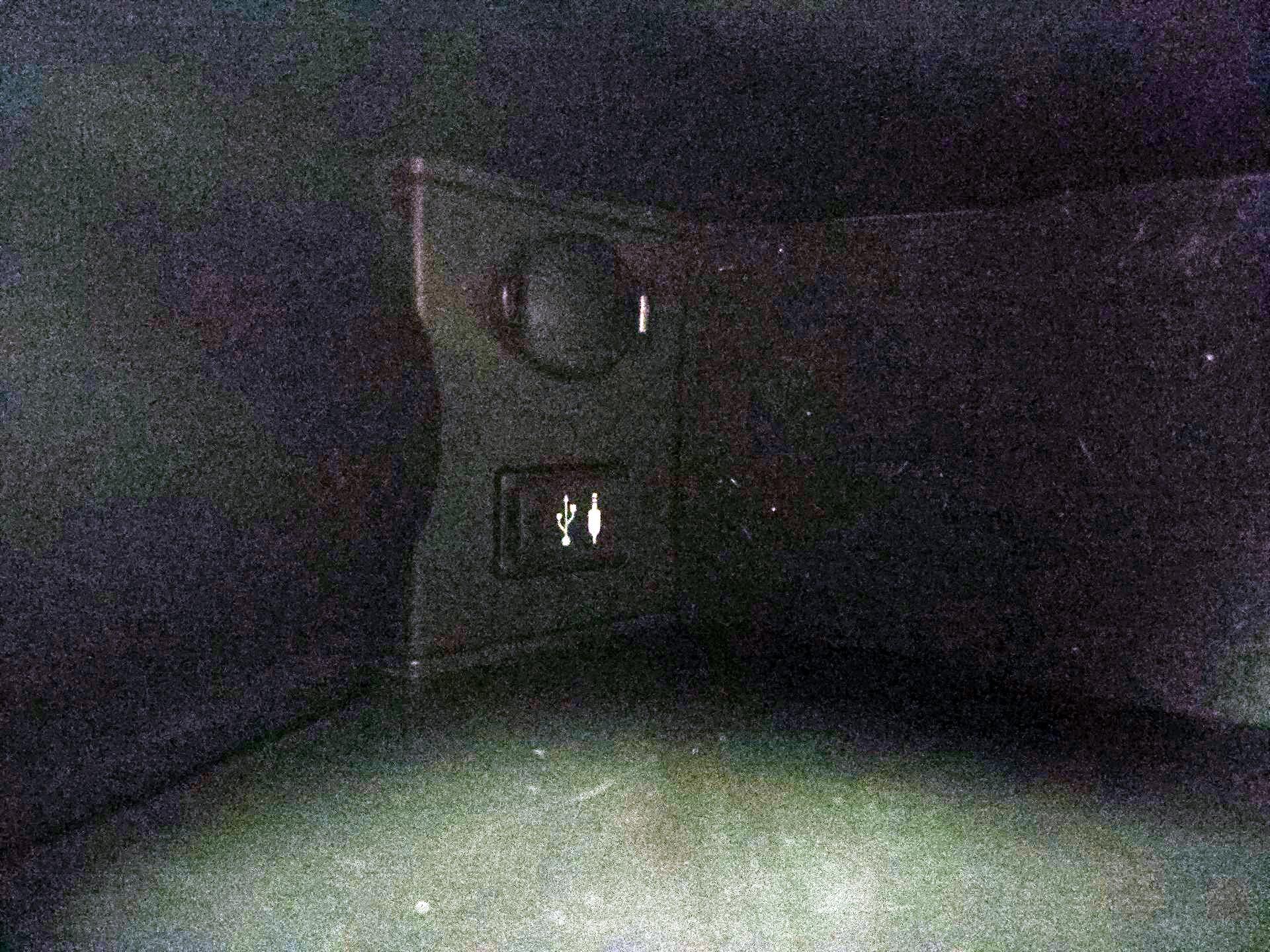 Thumbnail: 2015 Toyota Prius - 18