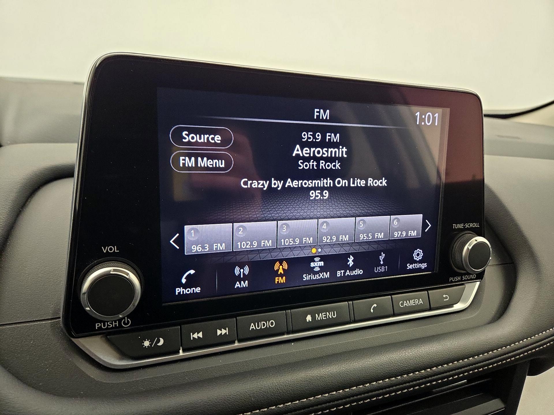 Thumbnail: 2025 Nissan Rogue - 15