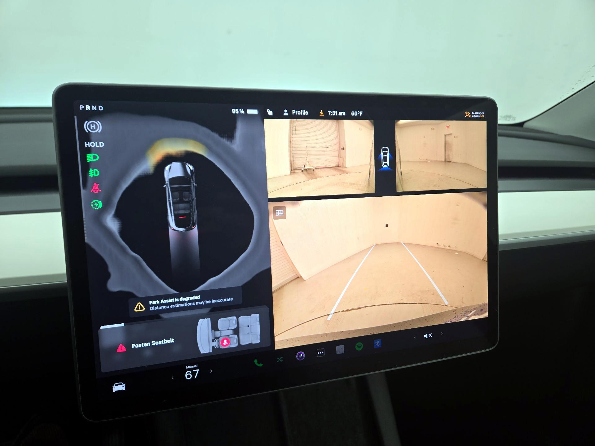 Thumbnail: 2023 Tesla Model Y - 14