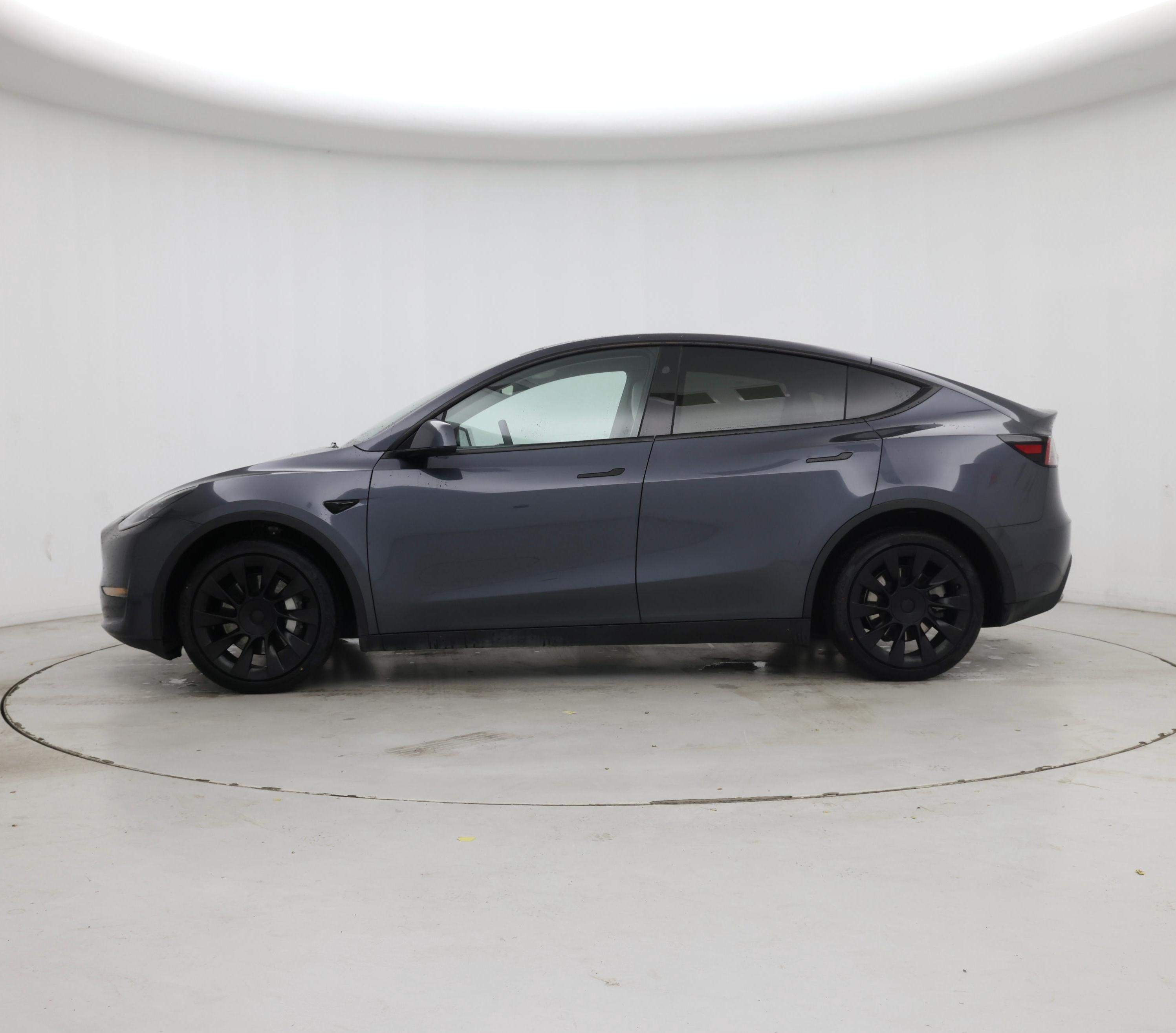 Thumbnail: 2023 Tesla Model Y - 3