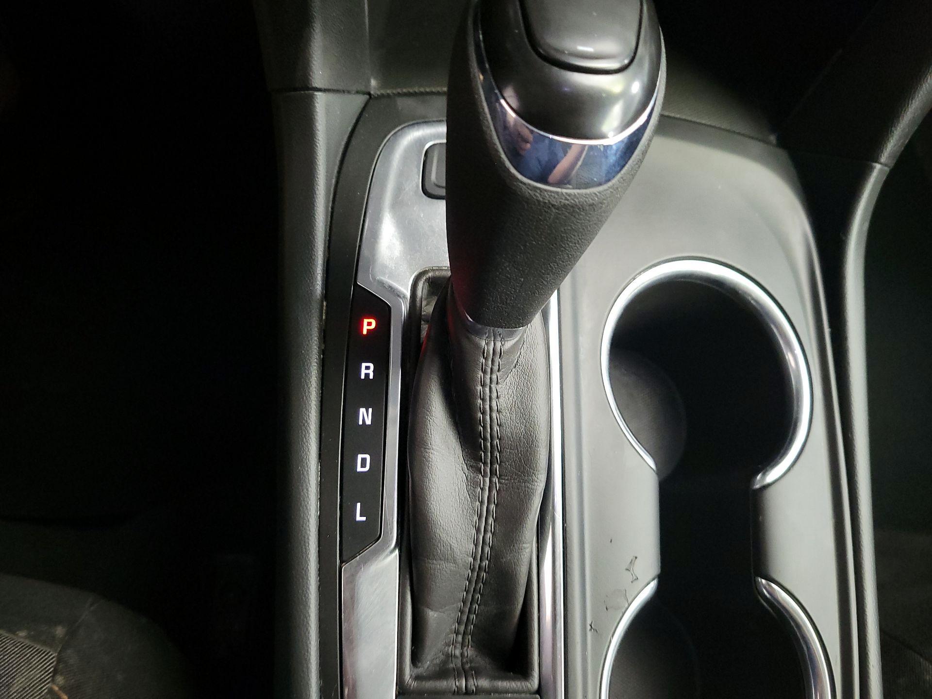 Thumbnail: 2020 Chevrolet Equinox - 17
