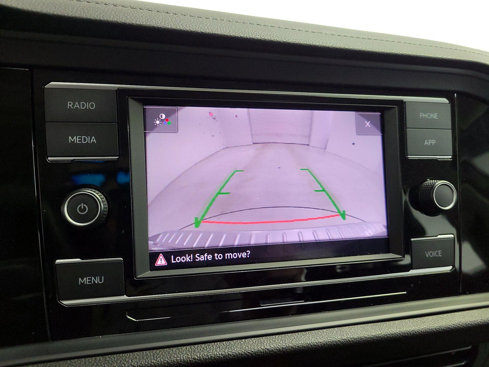 Thumbnail: 2023 Volkswagen Jetta - 14