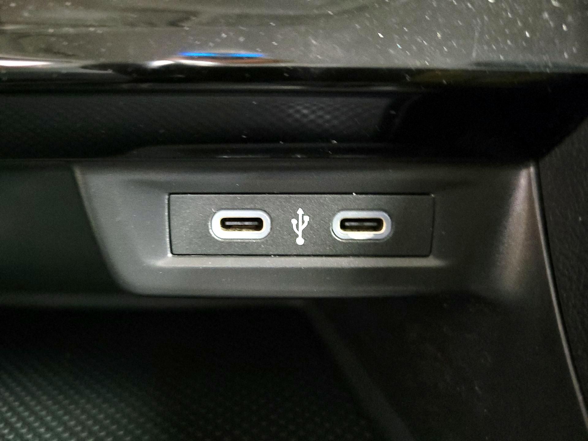 Thumbnail: 2023 Volkswagen Jetta - 18