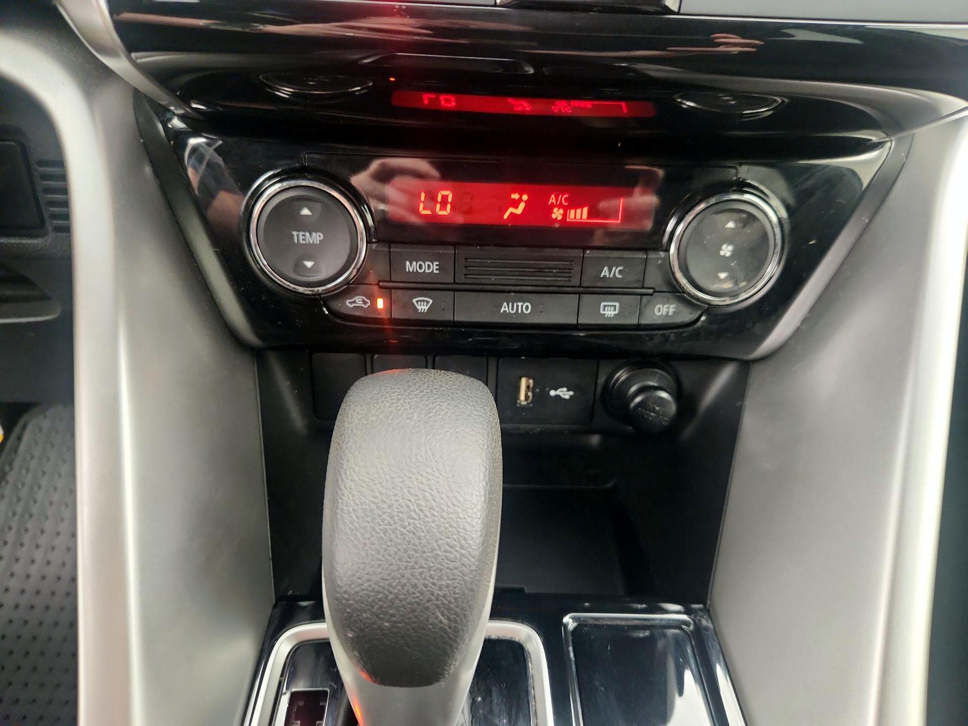 Thumbnail: 2020 Mitsubishi Eclipse Cross - 16