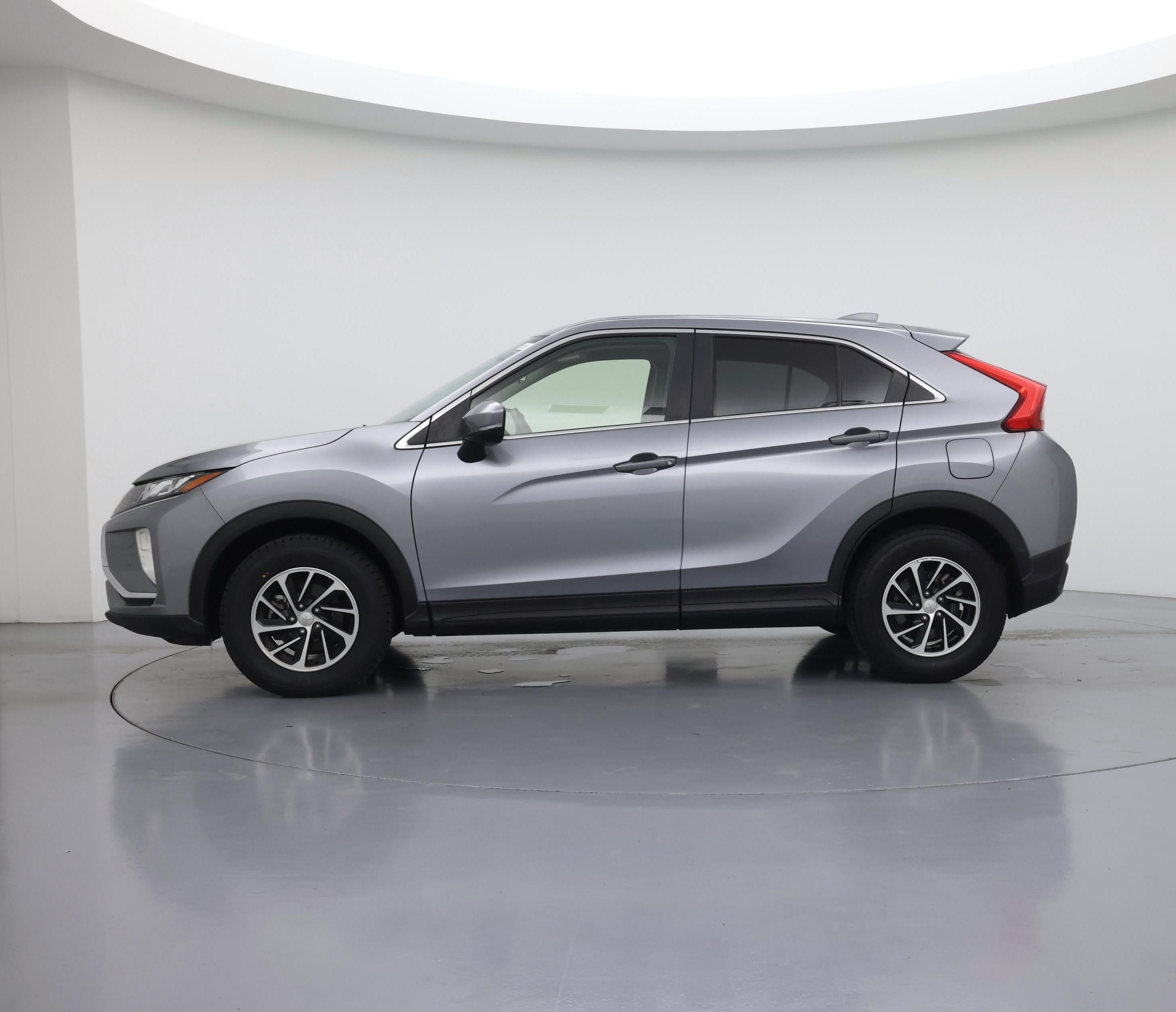 Thumbnail: 2020 Mitsubishi Eclipse Cross - 3
