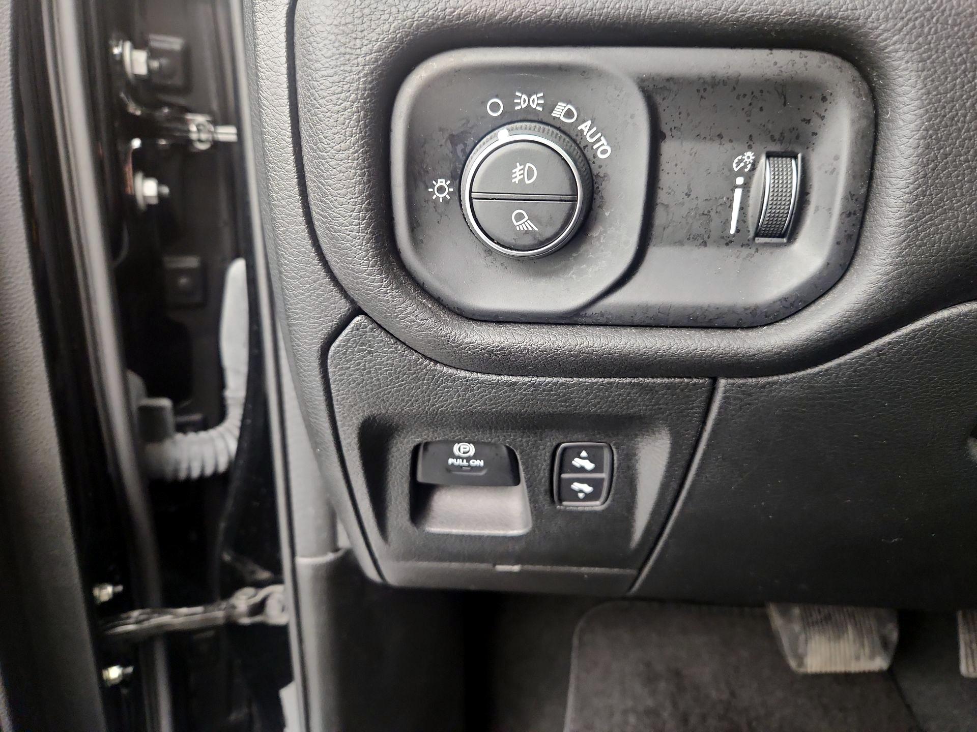 Thumbnail: 2023 RAM 1500 - 13