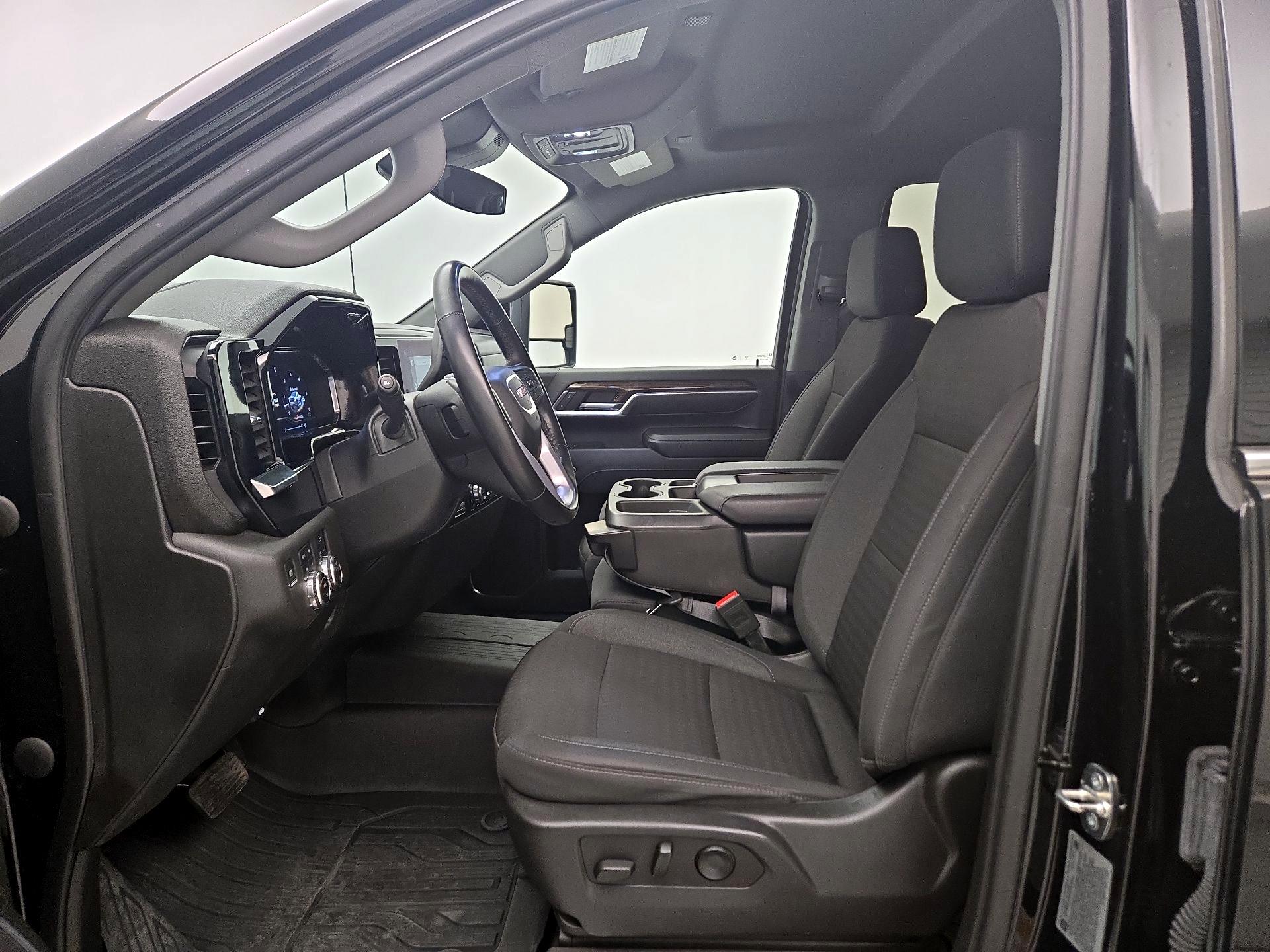 Thumbnail: 2024 GMC Sierra 2500 - 11