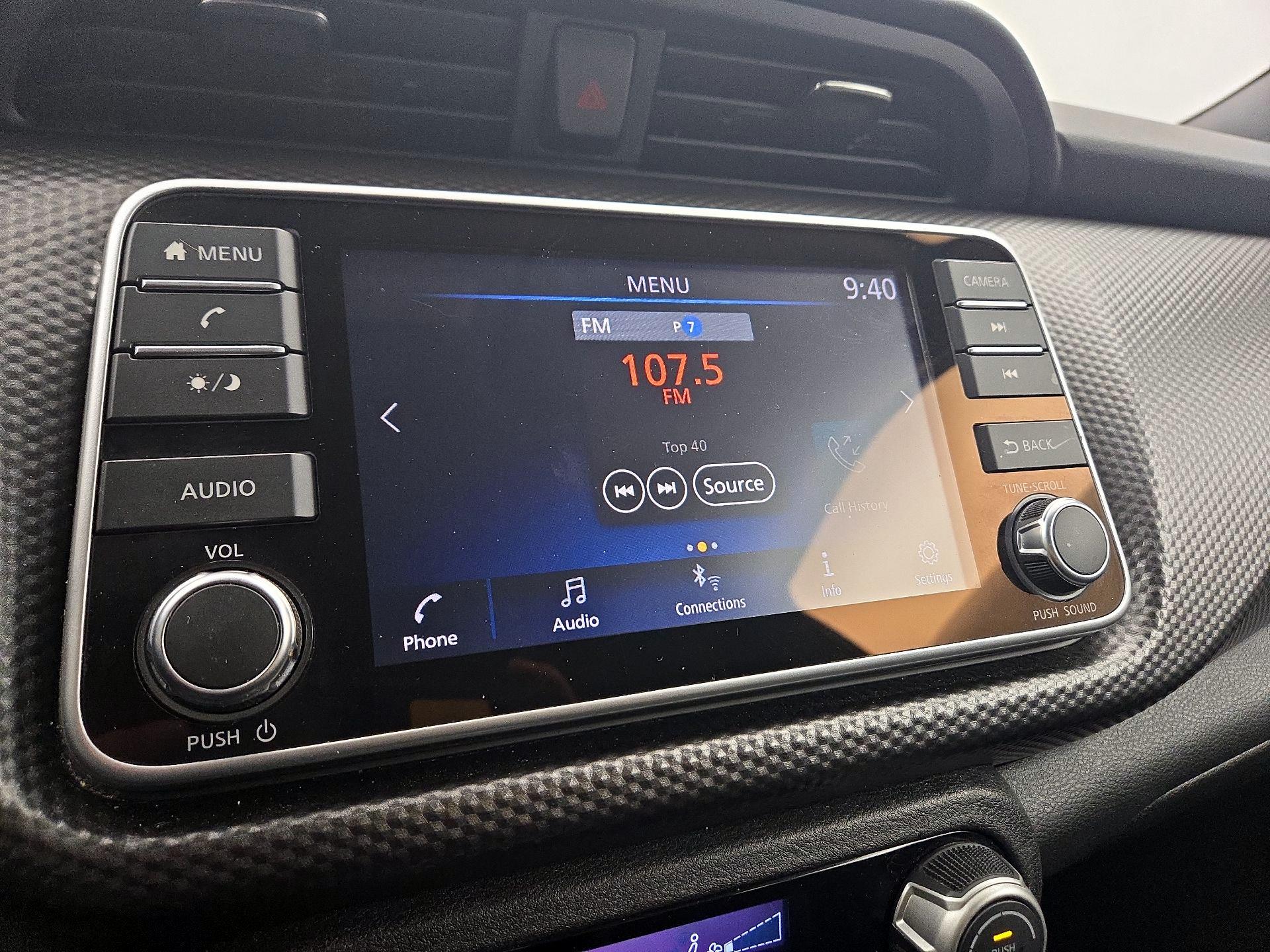 Thumbnail: 2020 Nissan Kicks - 14