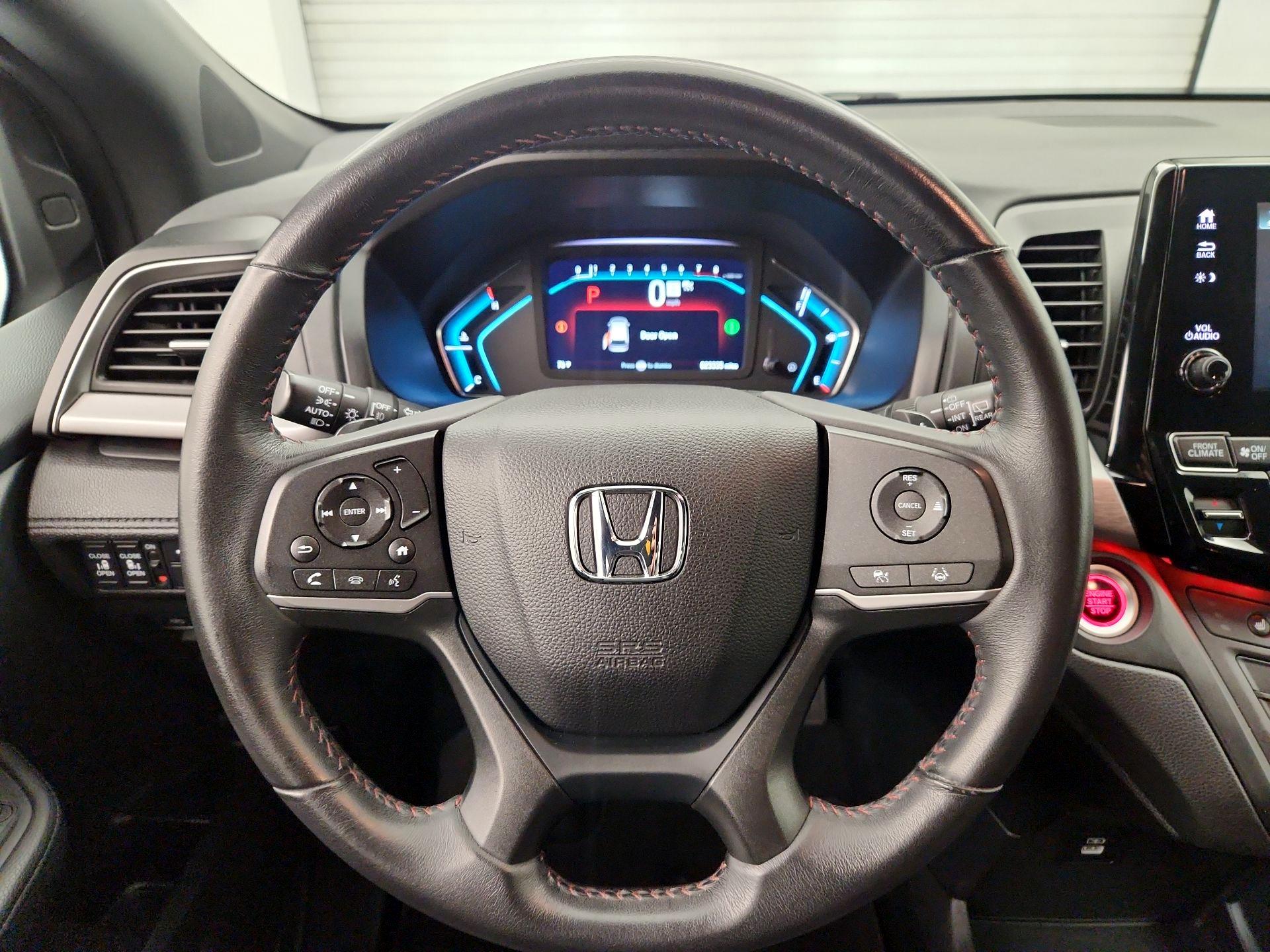 Thumbnail: 2023 Honda Odyssey - 10