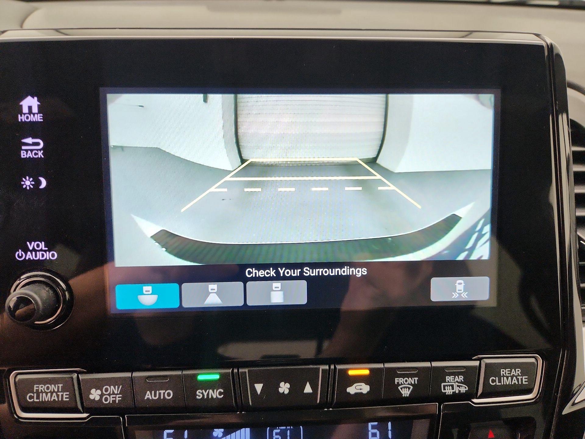 Thumbnail: 2023 Honda Odyssey - 14