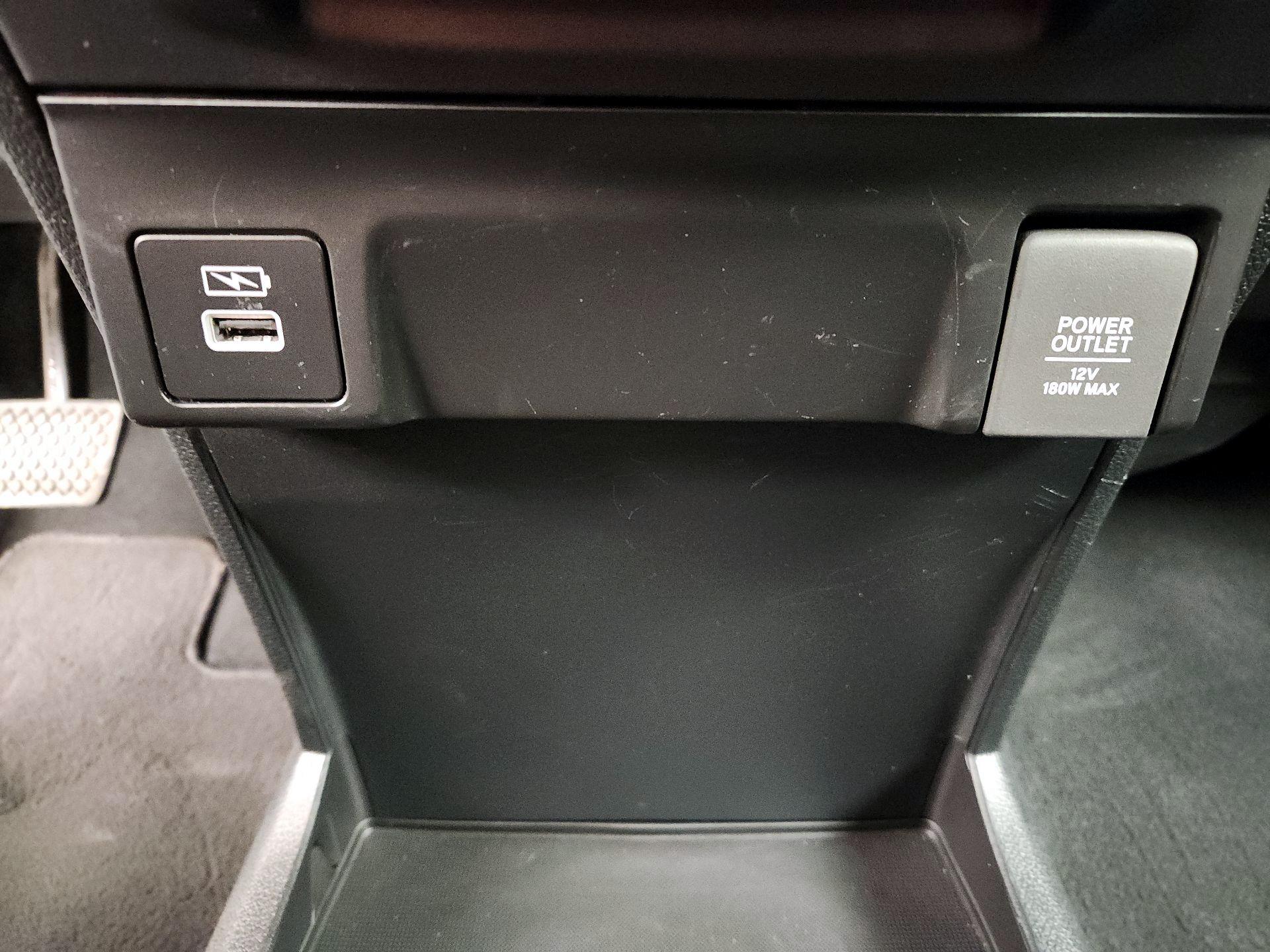 Thumbnail: 2023 Honda Odyssey - 18