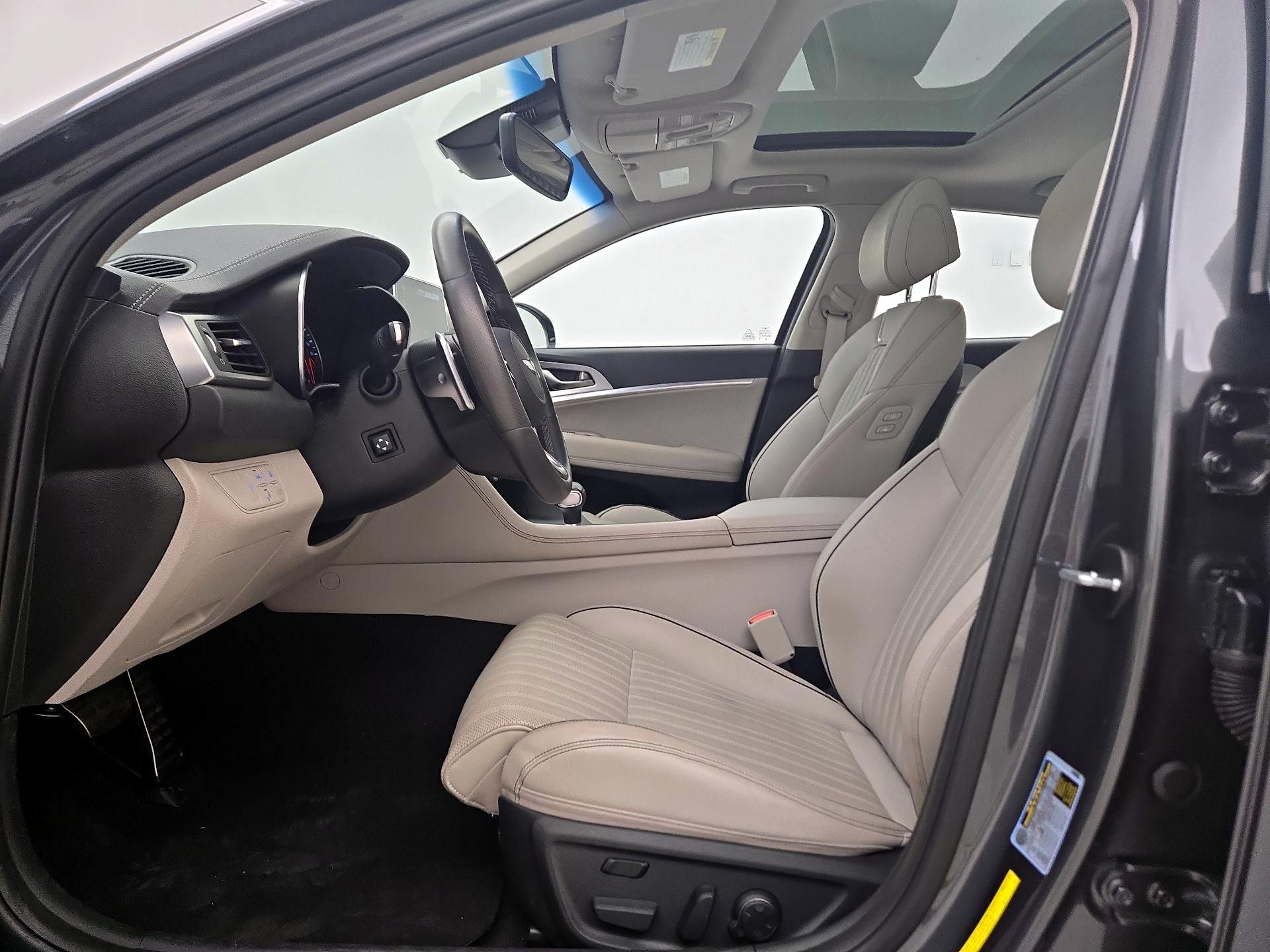 Thumbnail: 2021 Genesis G70 - 11