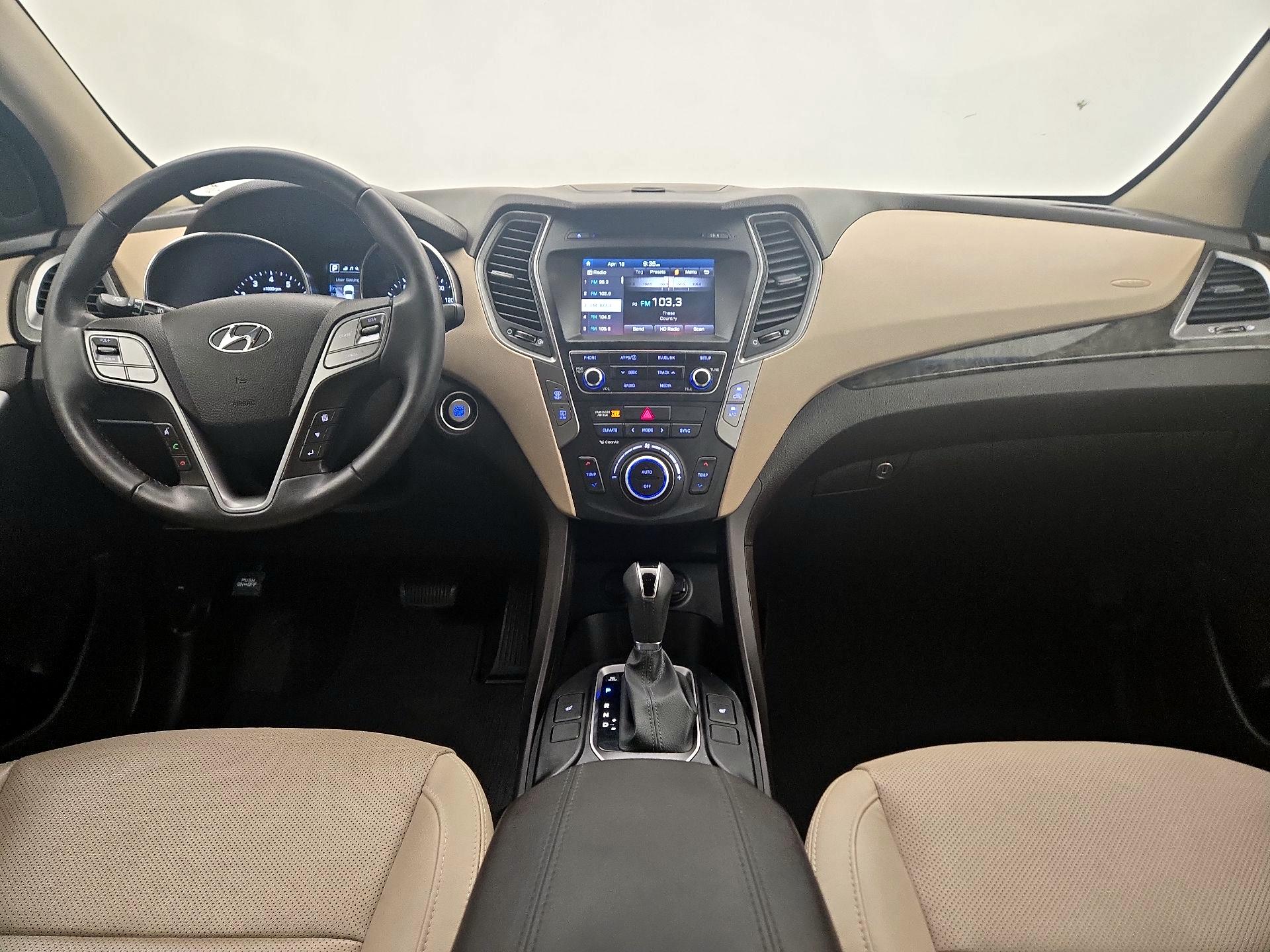 Thumbnail: 2017 Hyundai Santa Fe - 9