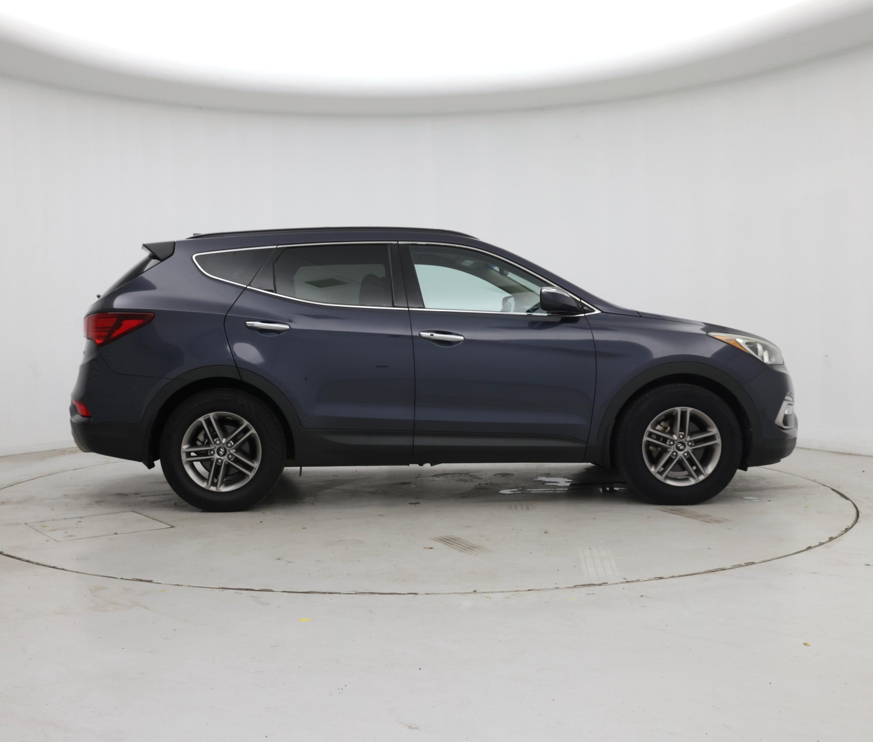 Thumbnail: 2017 Hyundai Santa Fe - 7