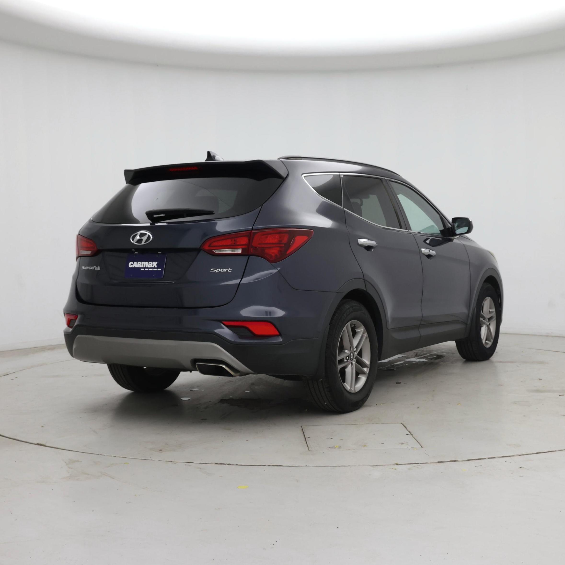 Thumbnail: 2017 Hyundai Santa Fe - 8