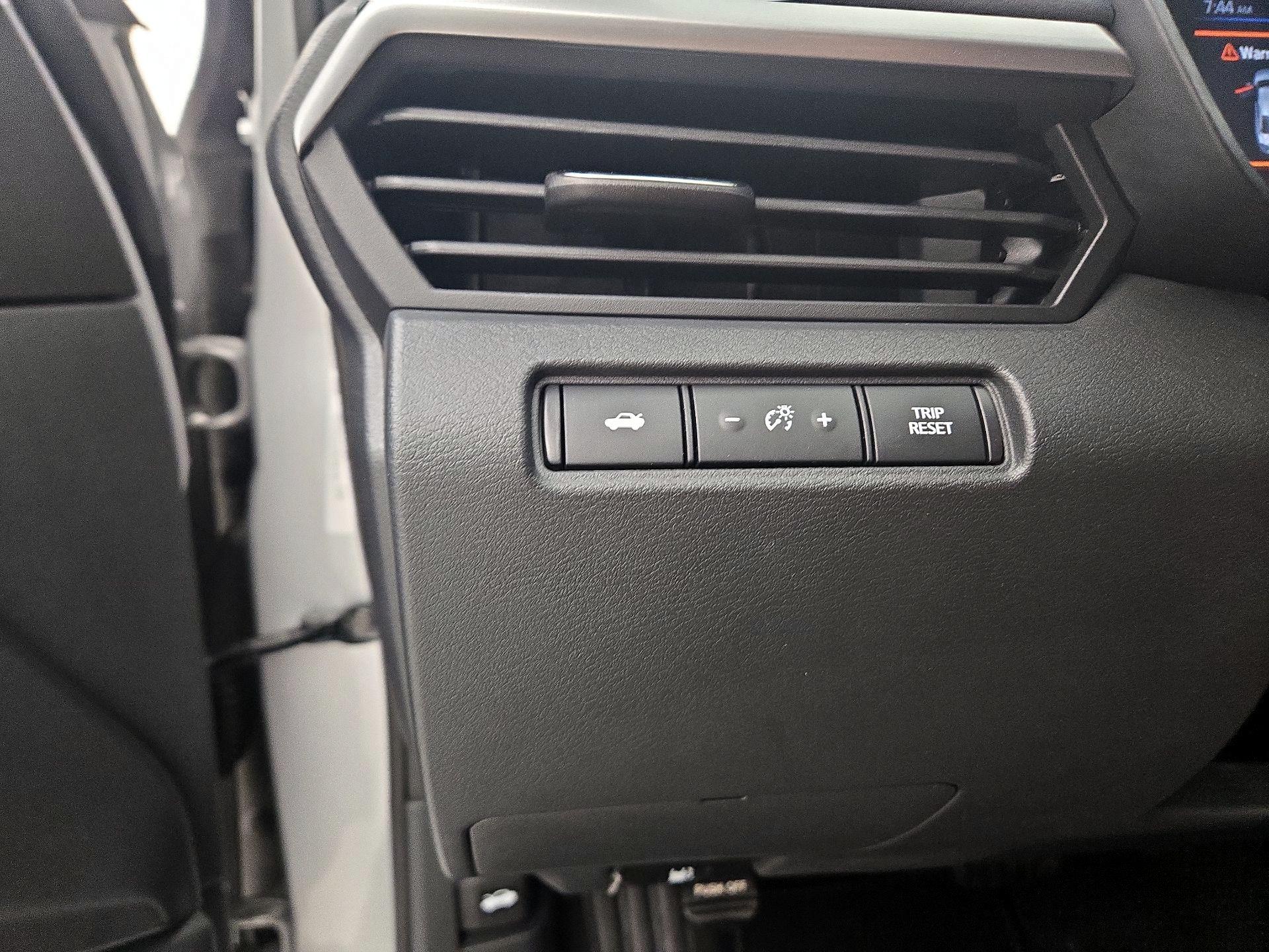 Thumbnail: 2022 Nissan Altima - 13