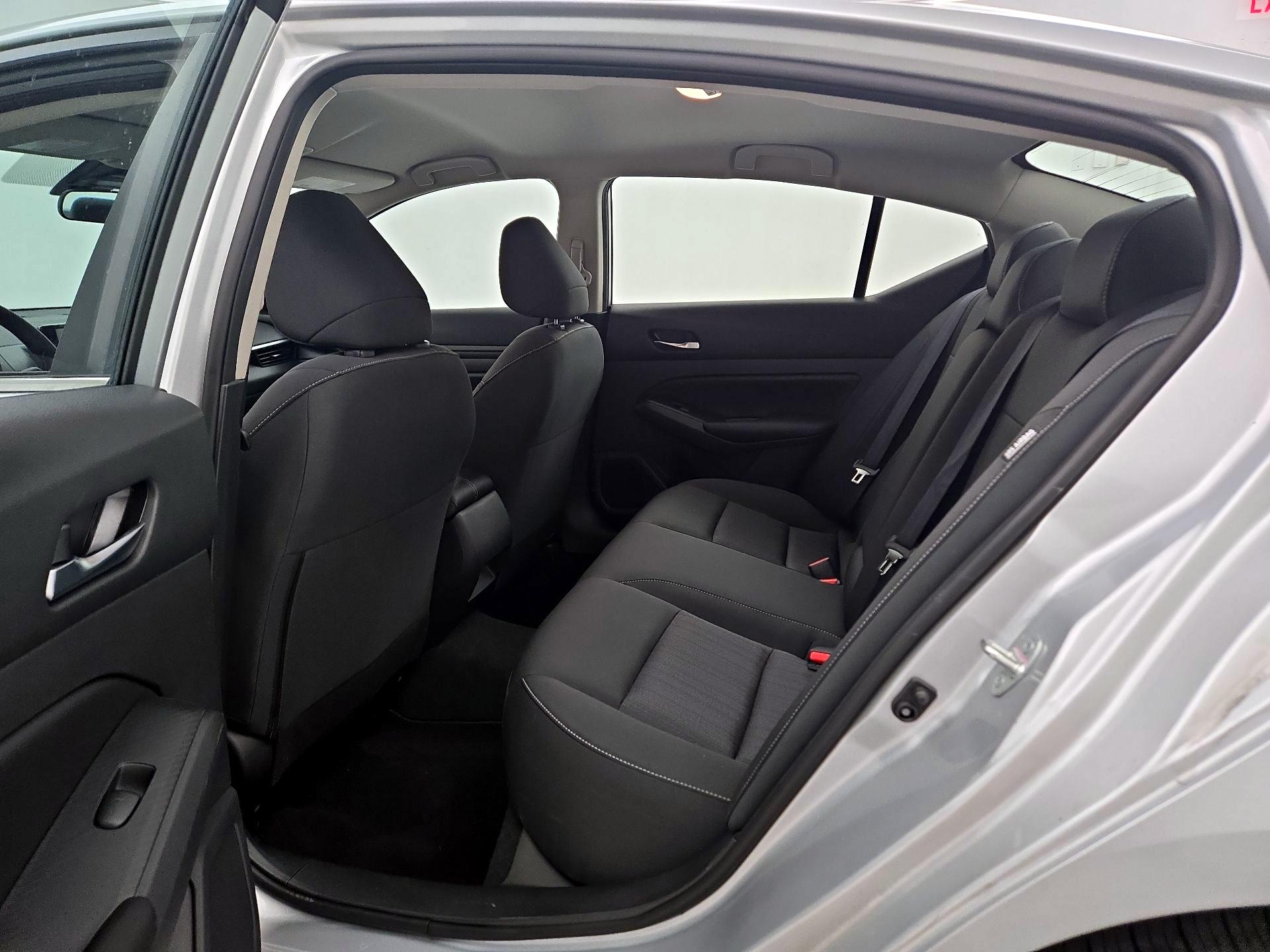 Thumbnail: 2022 Nissan Altima - 19