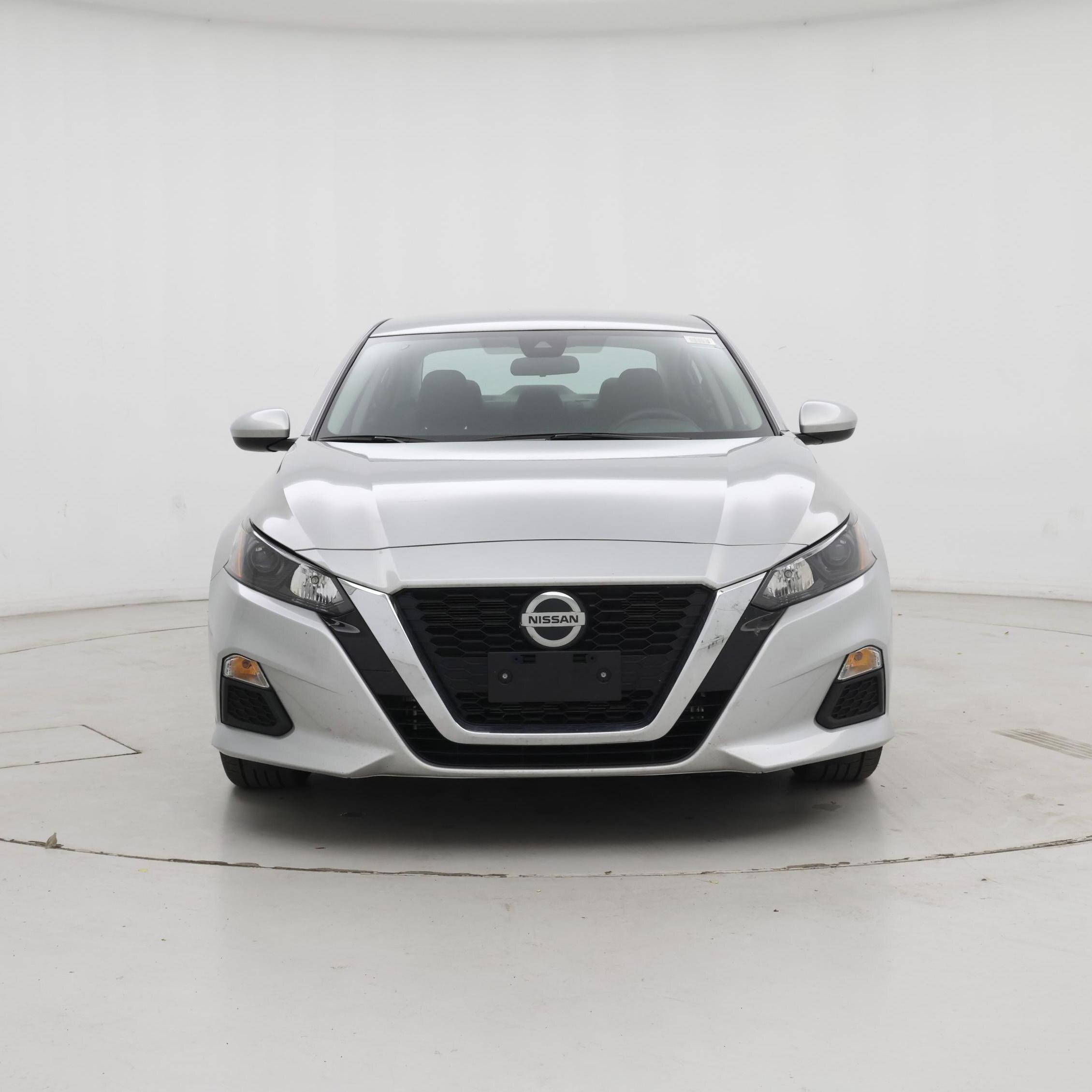 Thumbnail: 2022 Nissan Altima - 5