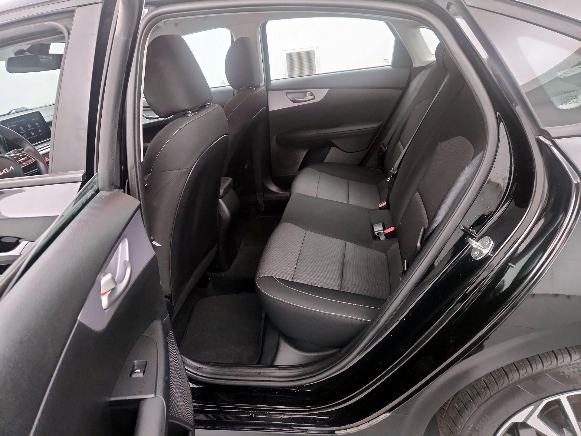 Thumbnail: 2024 Kia Forte - 19