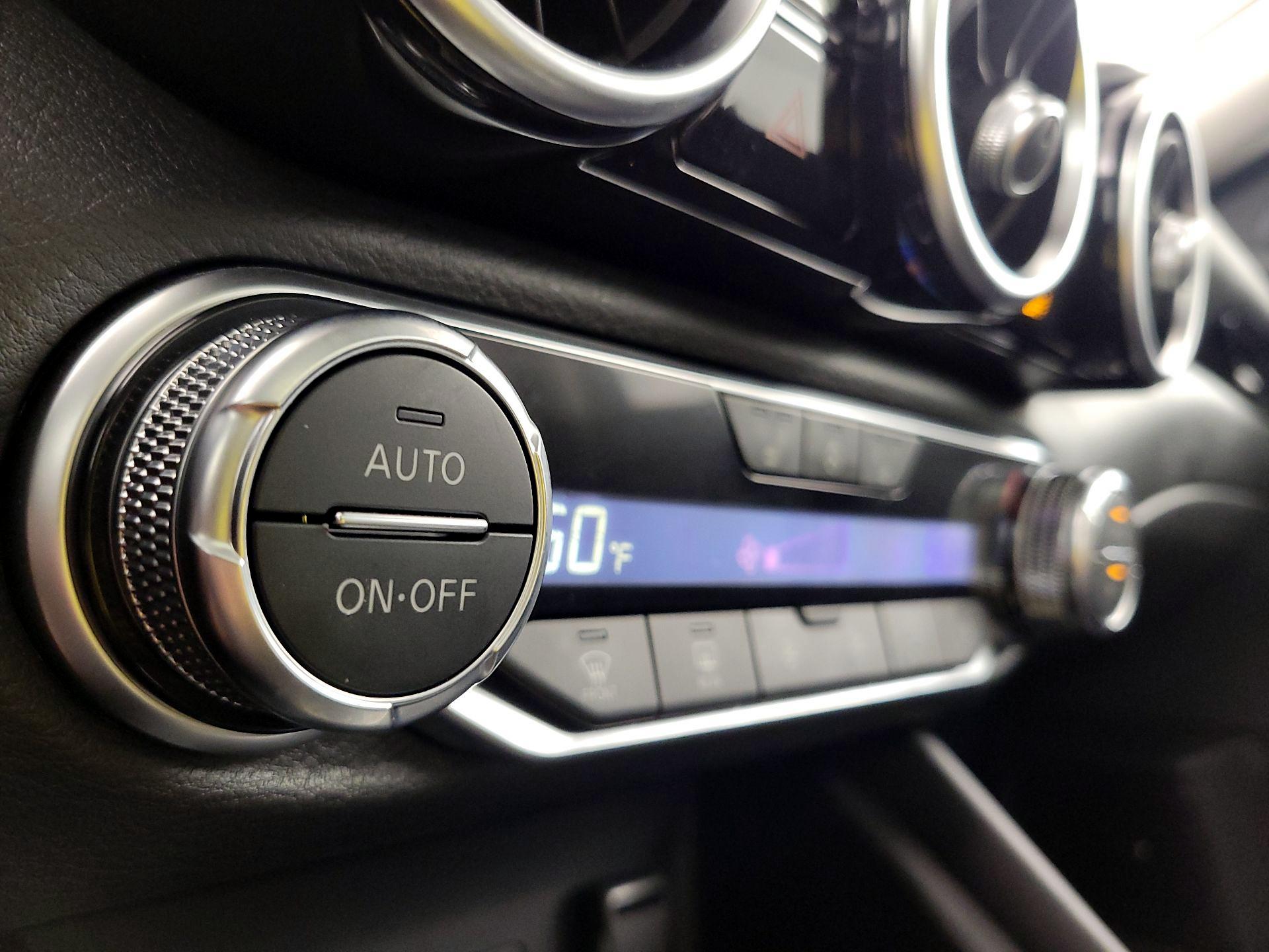 Thumbnail: 2024 Nissan Sentra - 16