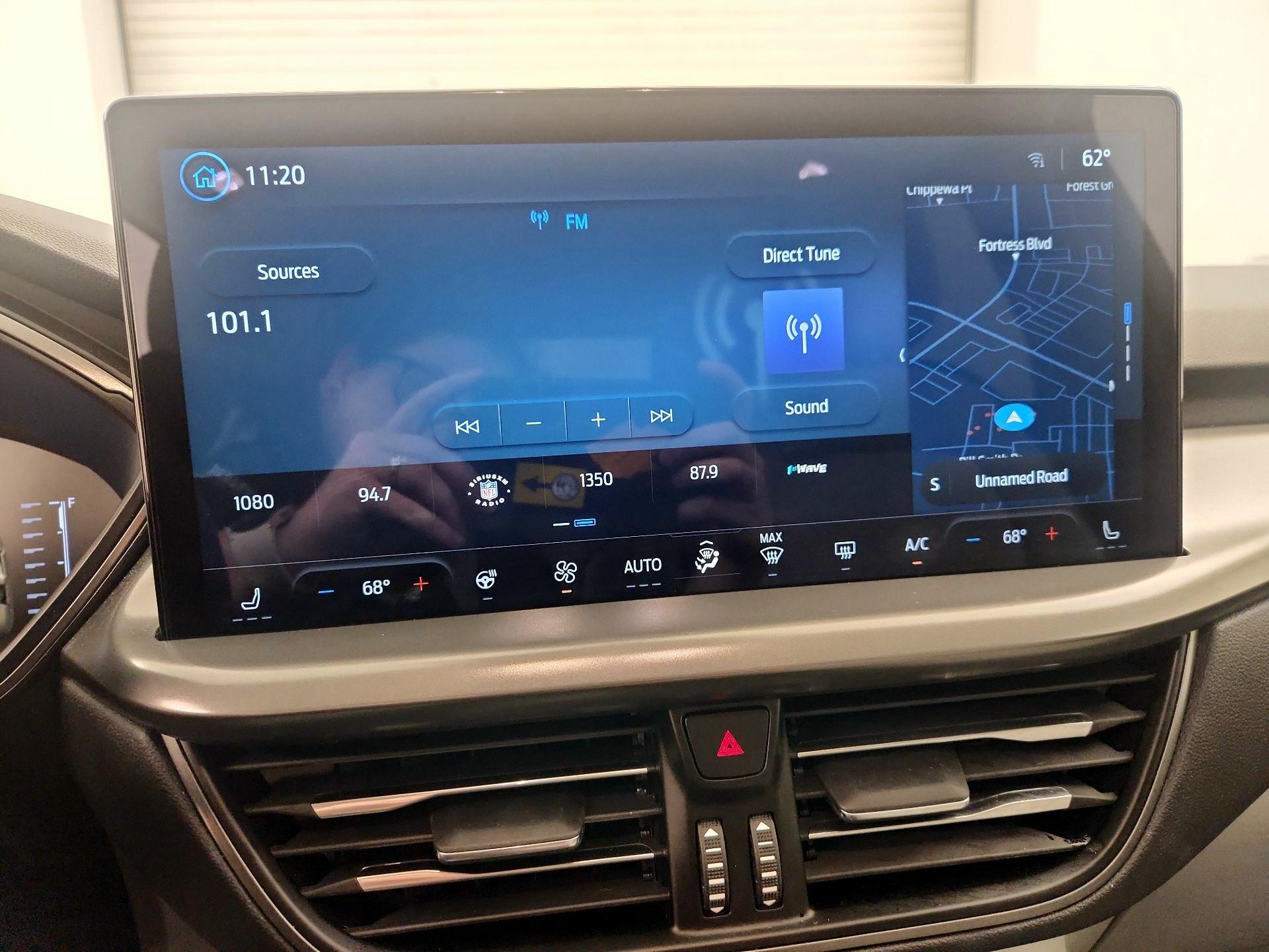 Thumbnail: 2023 Ford Escape - 16