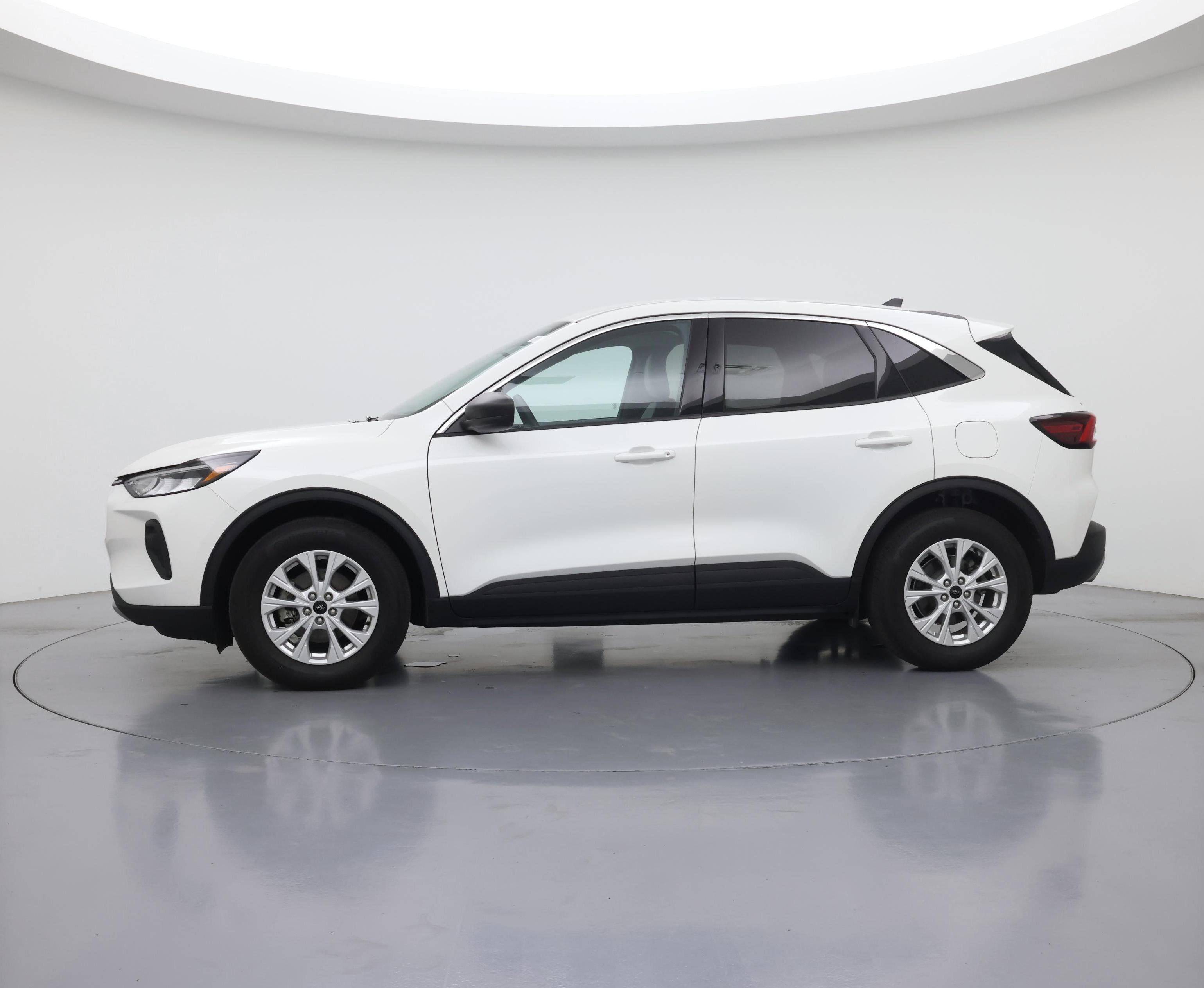 Thumbnail: 2023 Ford Escape - 3