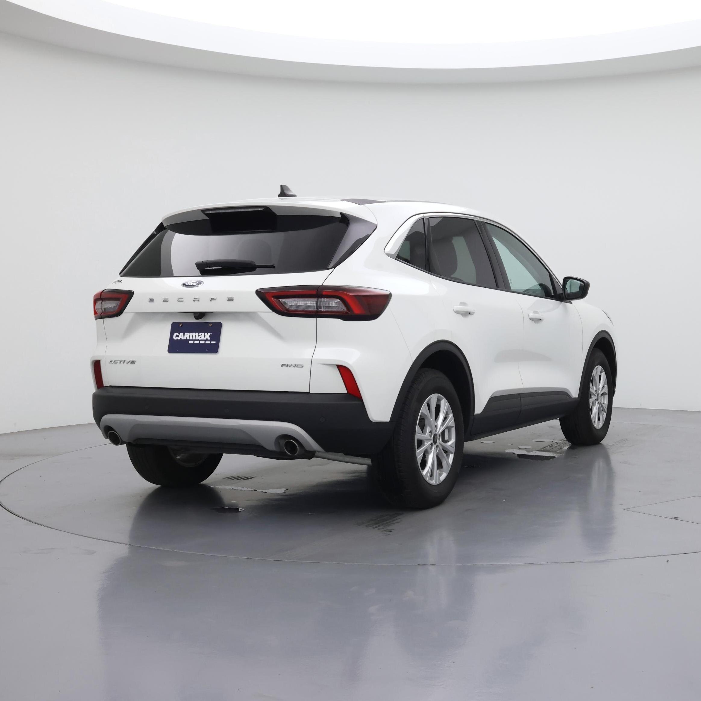 Thumbnail: 2023 Ford Escape - 8