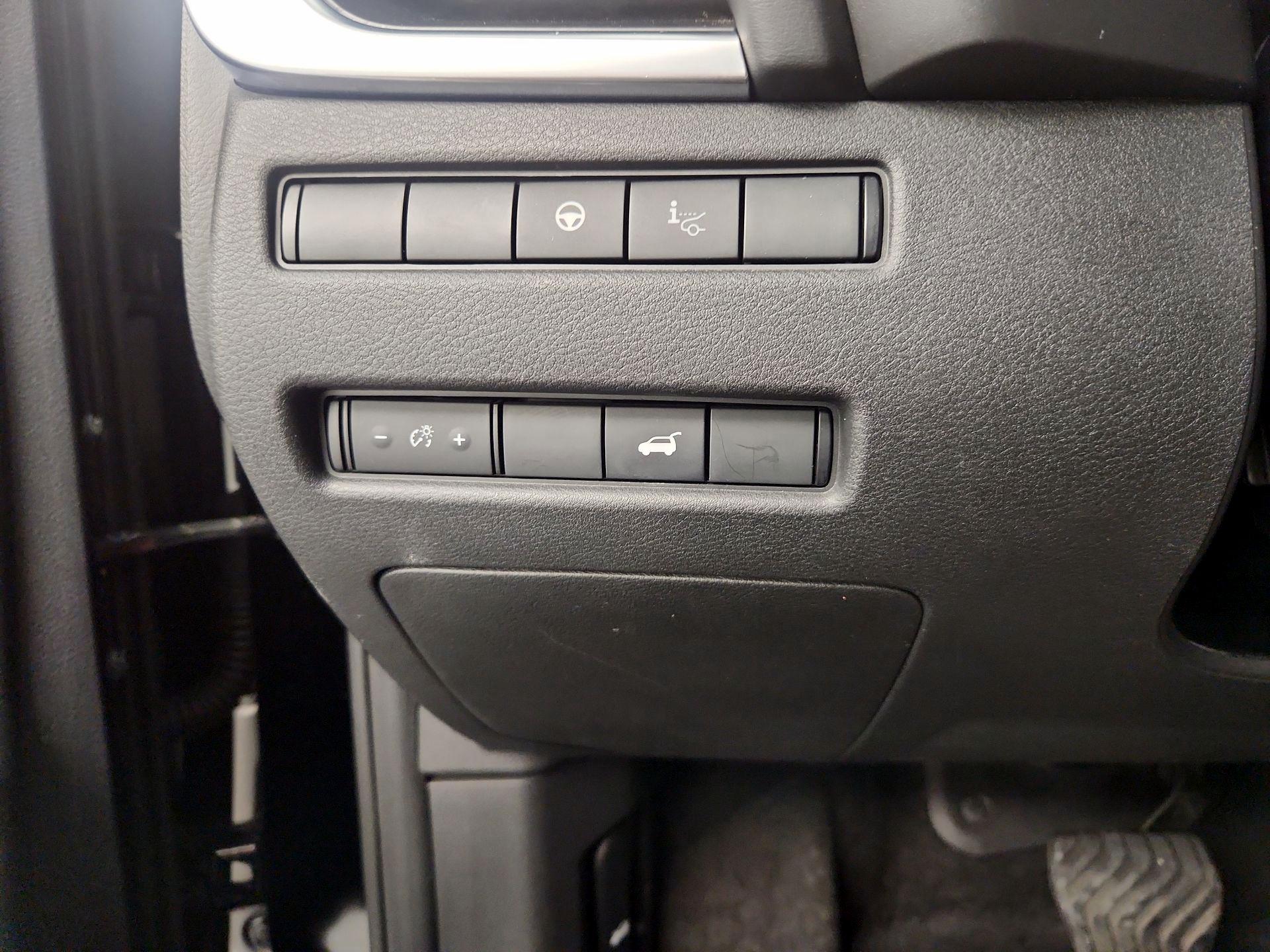 Thumbnail: 2021 Nissan Rogue - 13