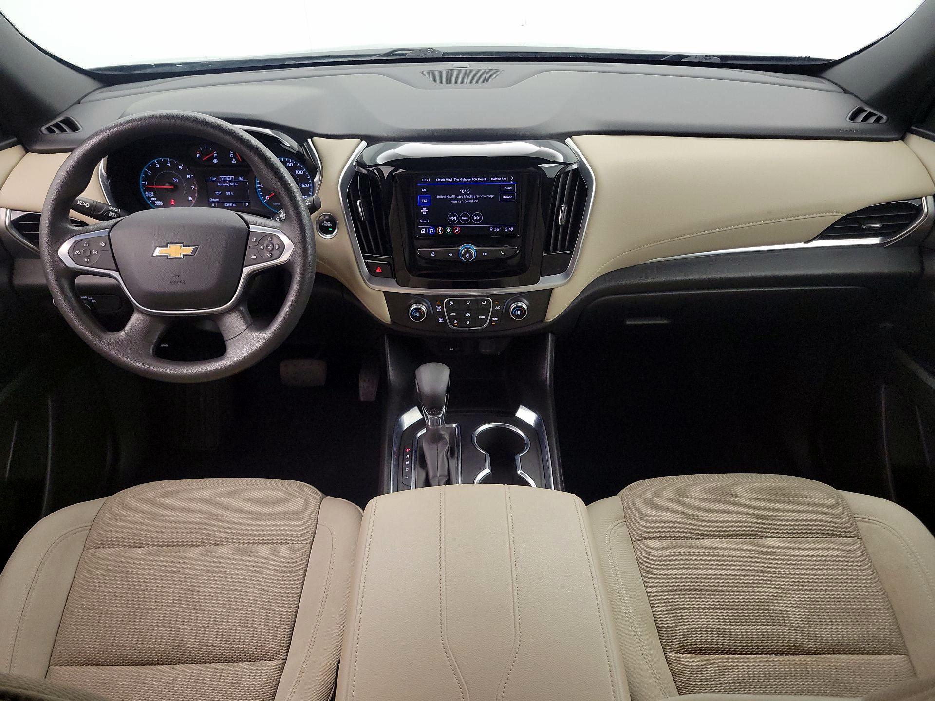 Thumbnail: 2022 Chevrolet Traverse - 9