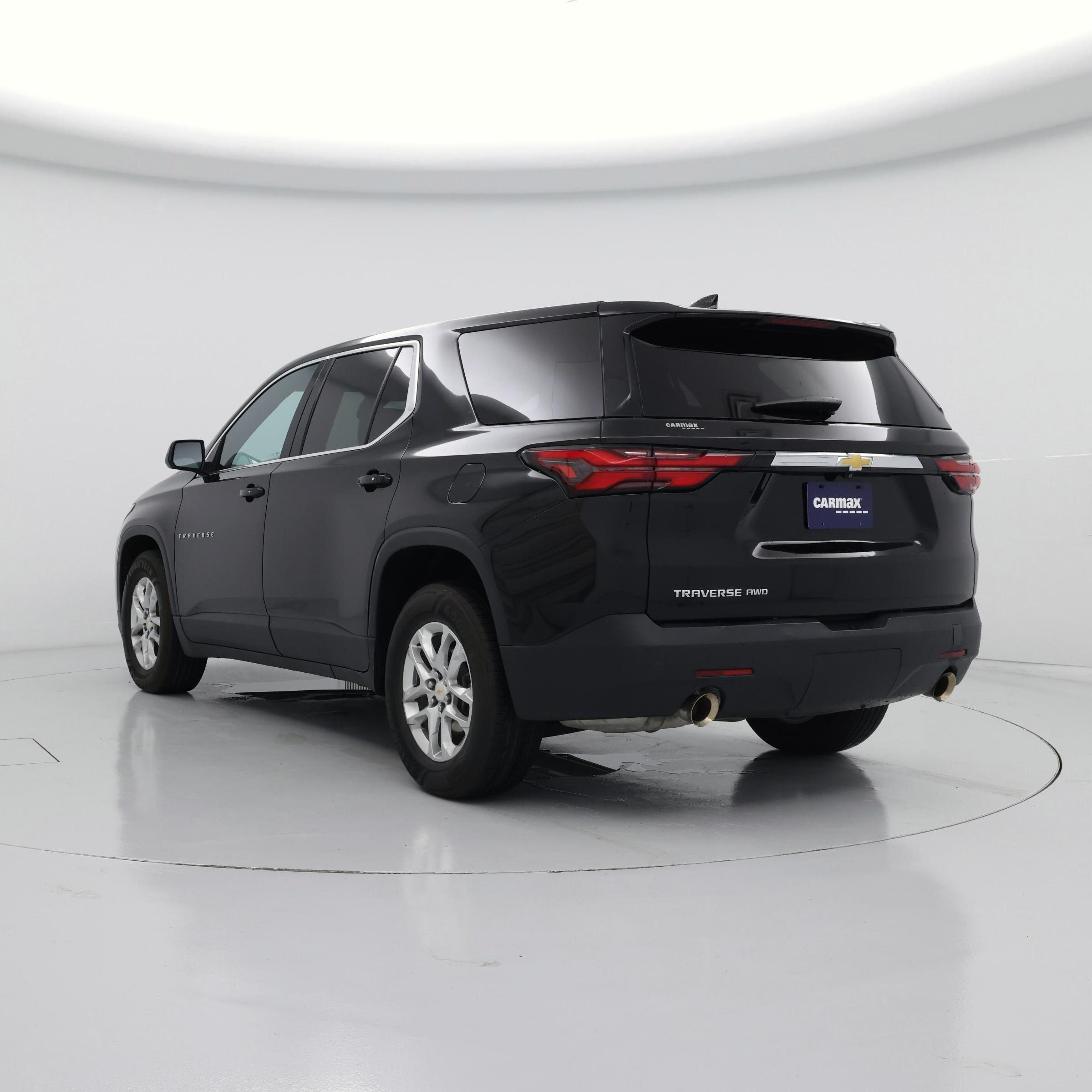 Thumbnail: 2022 Chevrolet Traverse - 2