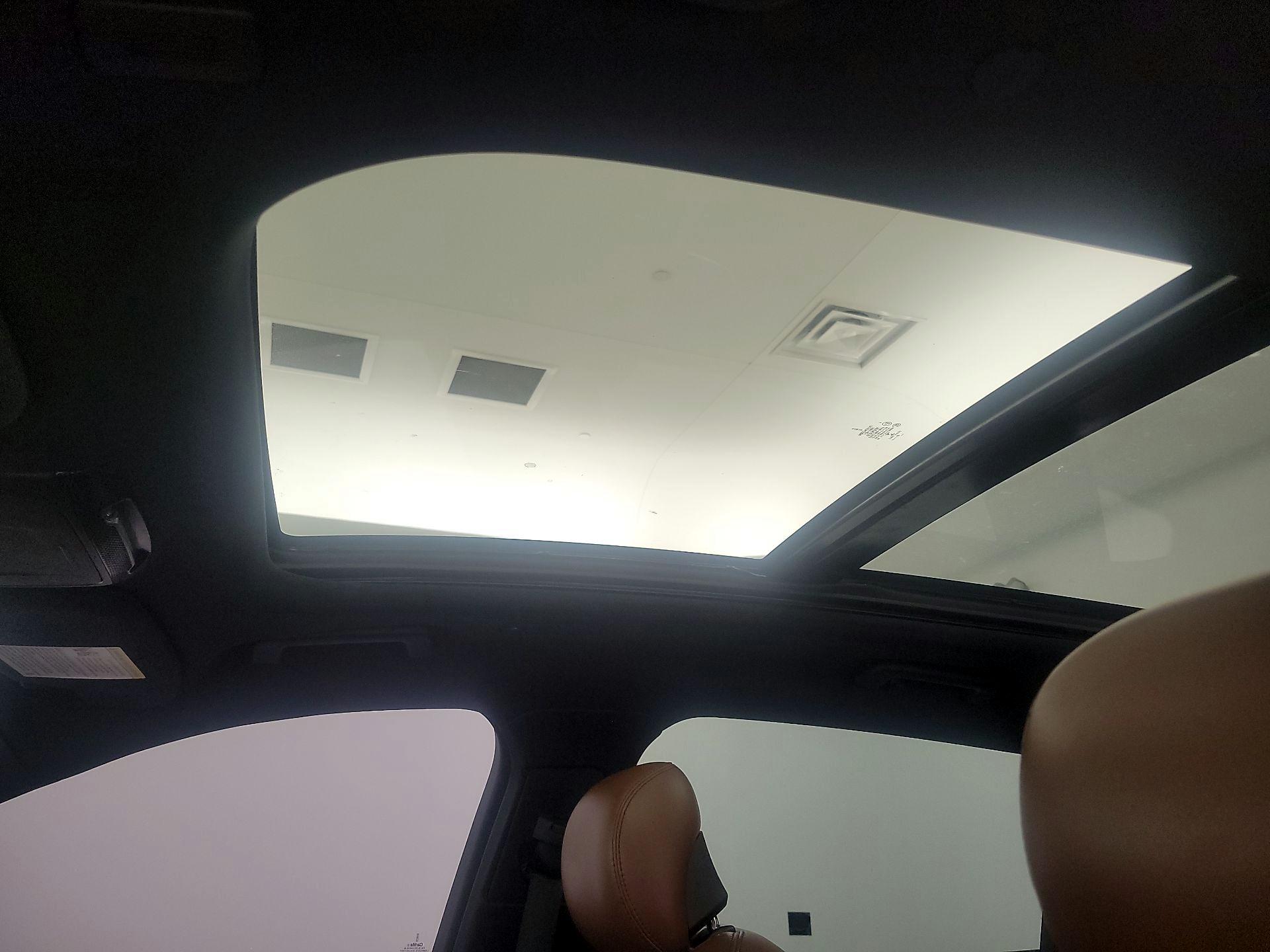 Thumbnail: 2023 Lincoln Nautilus - 20