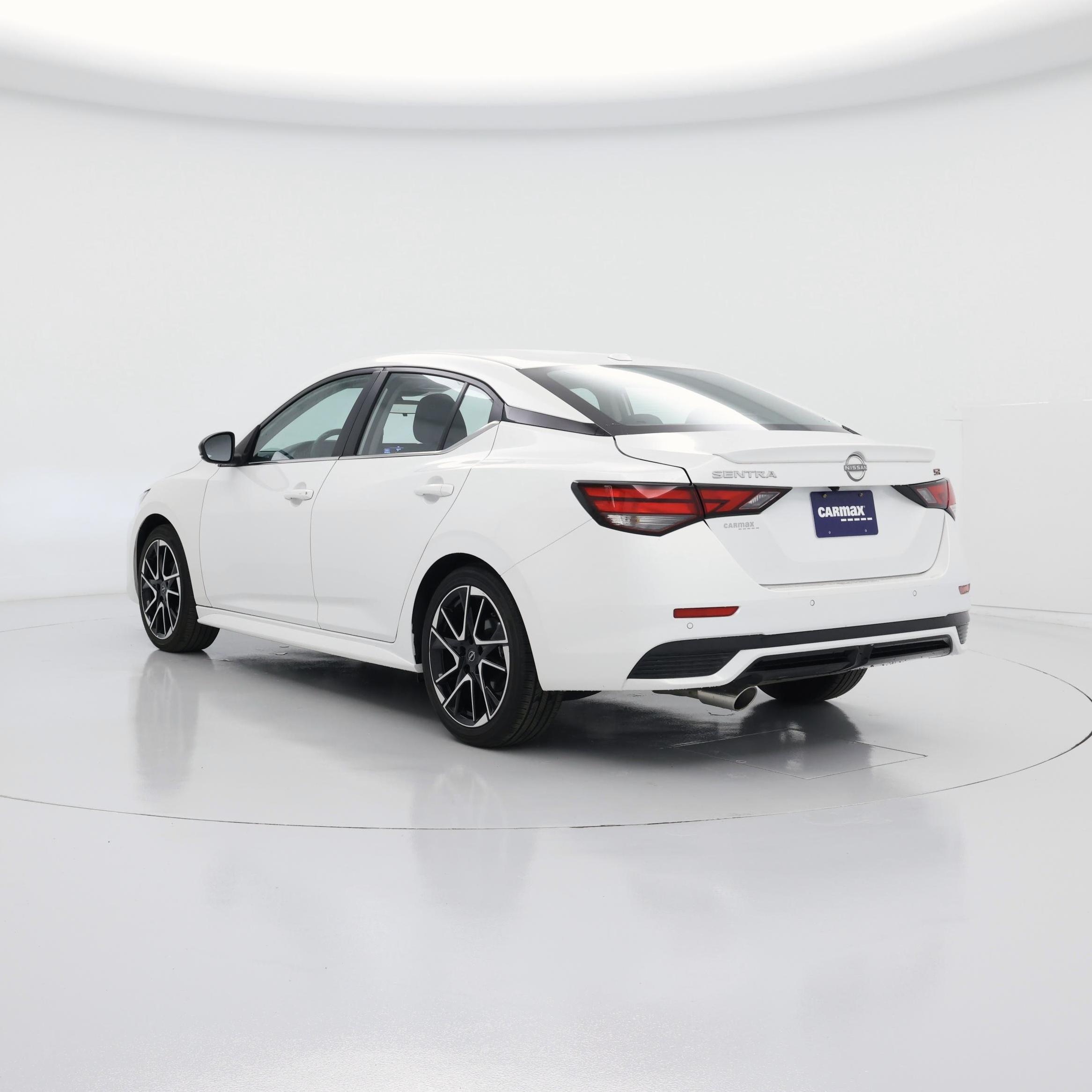 Thumbnail: 2024 Nissan Sentra - 2