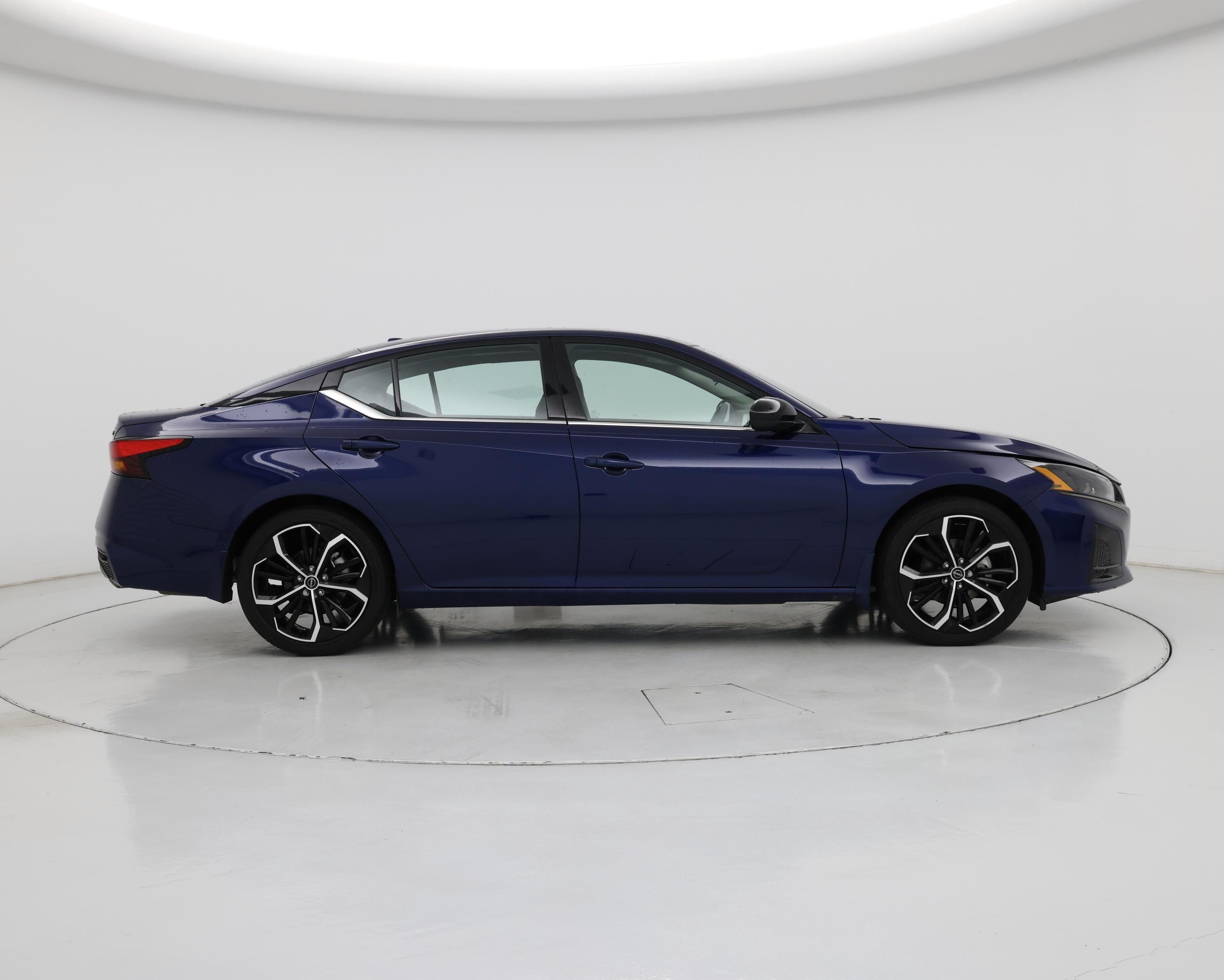 Thumbnail: 2024 Nissan Altima - 7