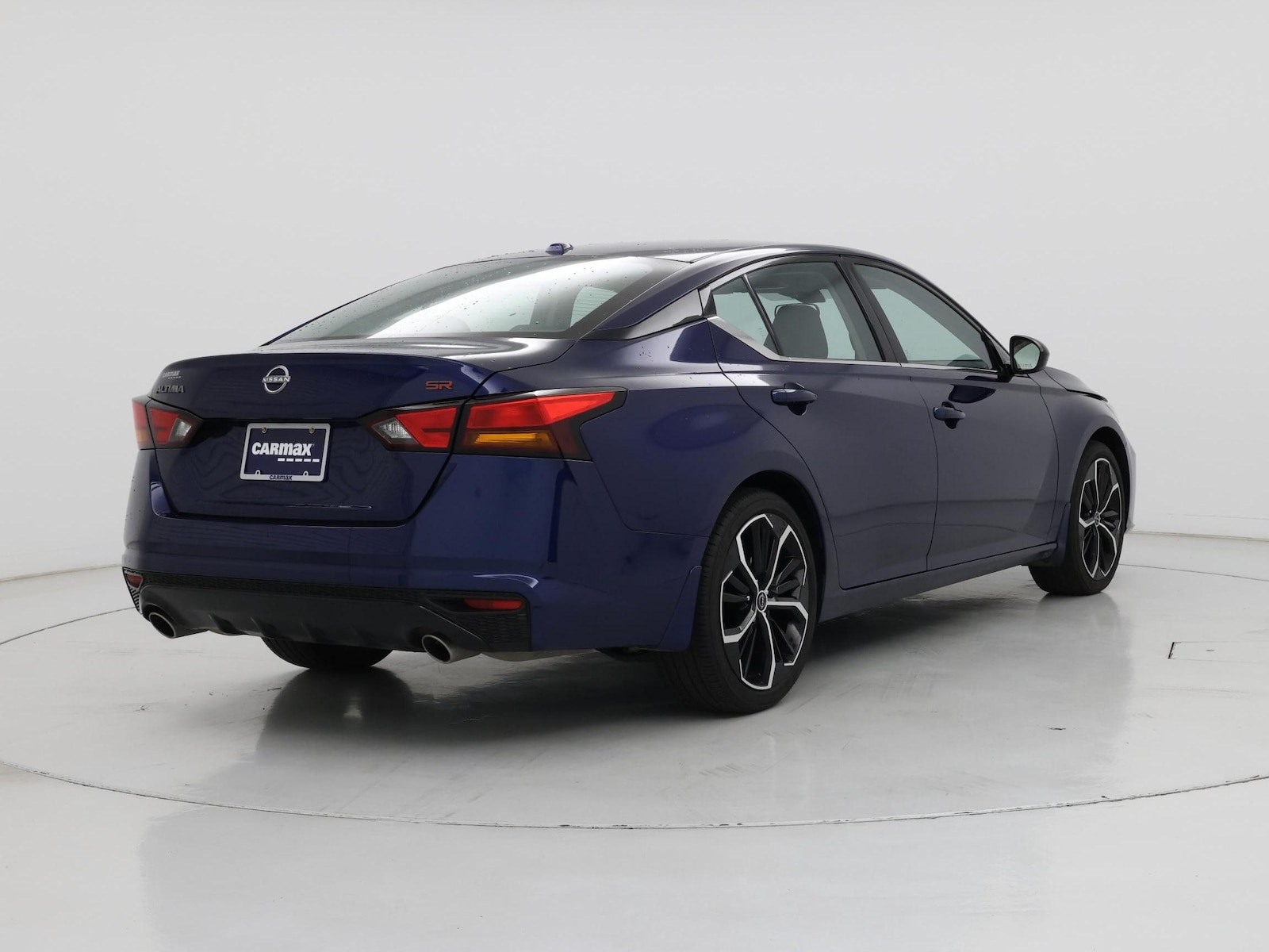 2024 Nissan Altima SR - Photo 9