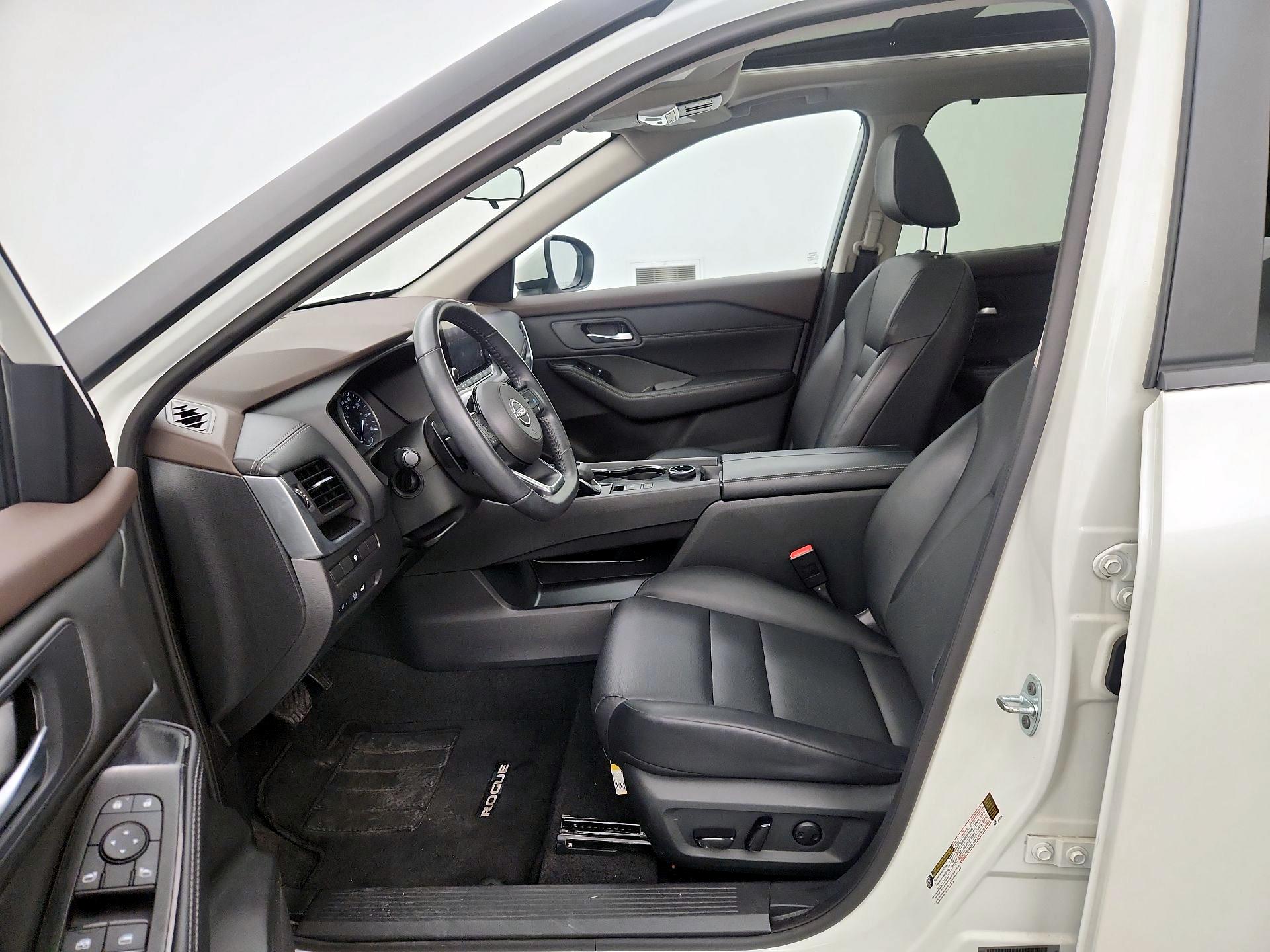 Thumbnail: 2023 Nissan Rogue - 11